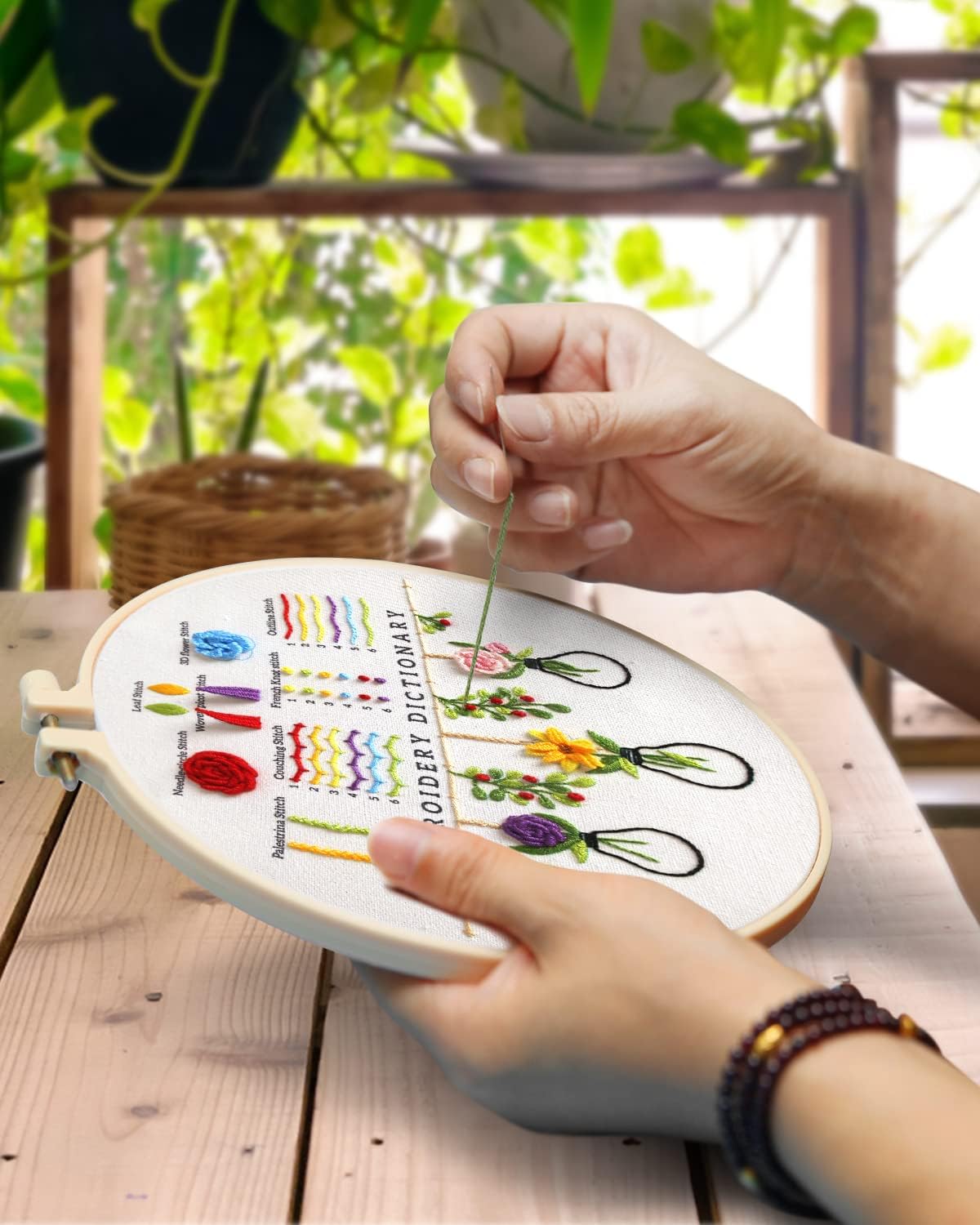 TINDTOP Kit de bordado para principiantes, paquete de 4 kits de práctica de punto de cruz para principiantes, incluye aros de tela de bordado, hilos