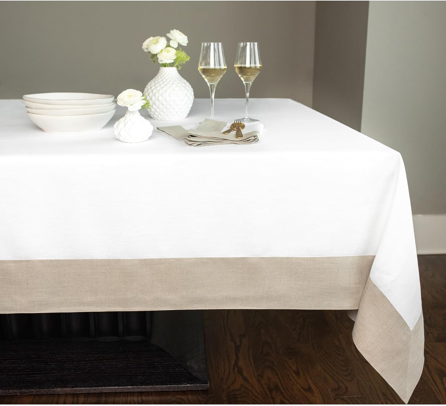 Solino Home Mantel de lino de 60 x 108 pulgadas, mantel rectangular 100% puro de lino europeo natural y blanco, lavable a máquina, para interiores y