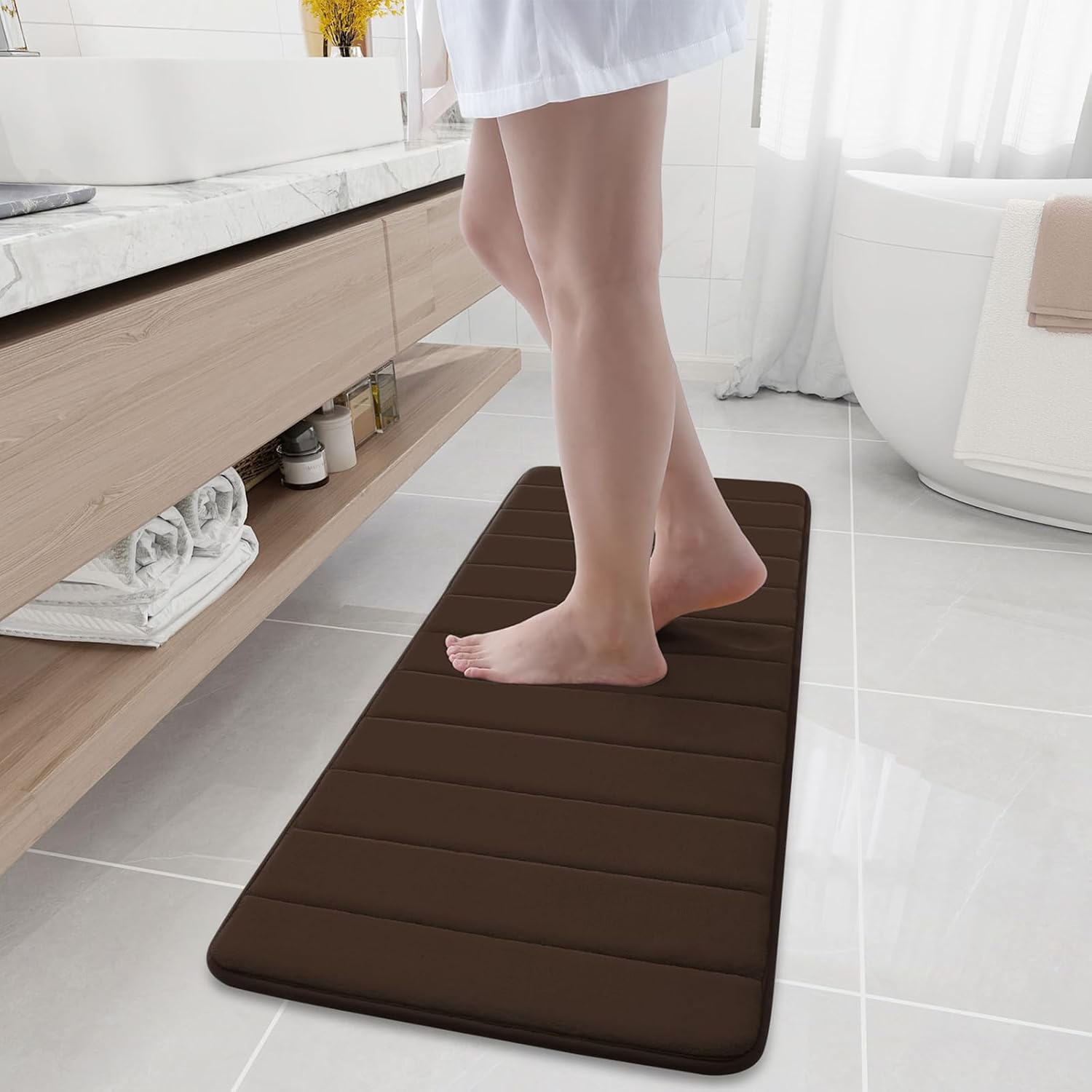 Tapetes de baño de espuma viscoelástica suaves, antideslizantes y absorbentes, con forro trasero de goma, tapete largo para suelo de cocino y baño,
