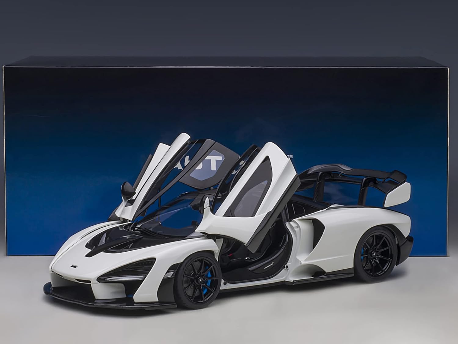 Auto Art Models McLaren Senna Vision Pure White and Black 118 Model Car by Autoart 76075