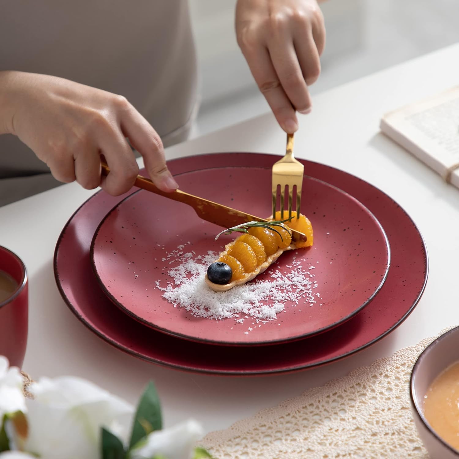 vancasso Moda – Juego de vajilla mate color crema, vajilla de cerámica de 32 piezas con plato de cena de 11 pulgadas, plato de postre de 8 pulgadas,