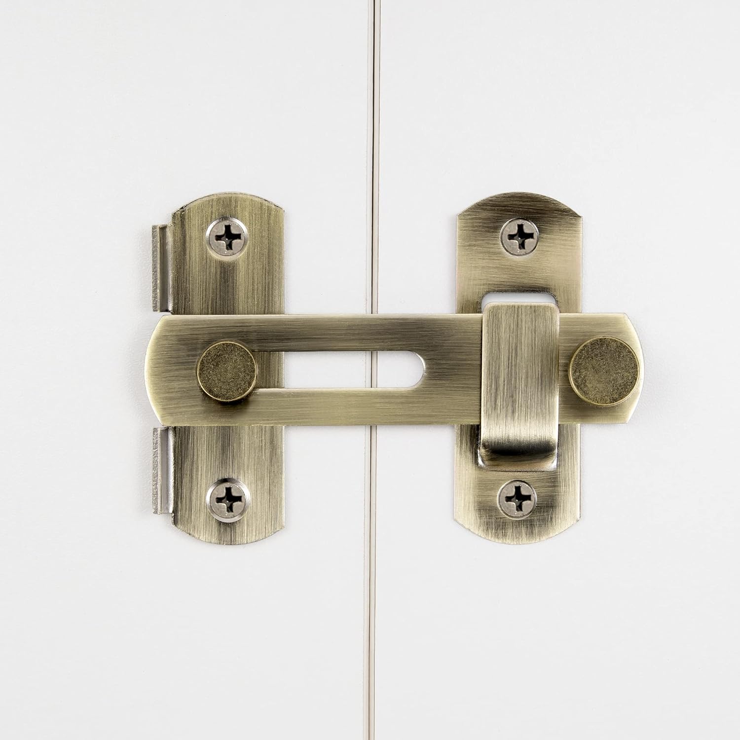 INIRET Paquete de 4 pestillos para puerta de granero, 3.93 x 2.75 pulgadas, de acero inoxidable, de bronce, cerraduras de puerta abatibles,
