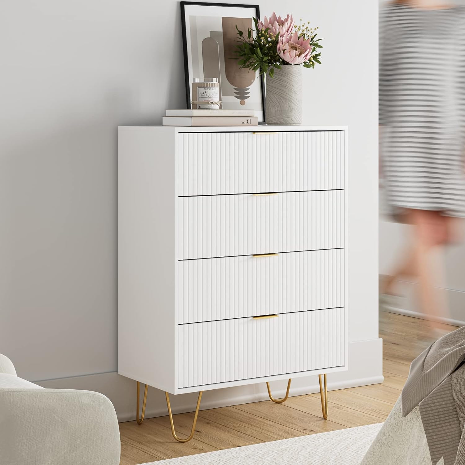 Aobafuir Cómoda de 4 cajones, cajón, armario de almacenamiento alto con patas de metal, cómoda pequeña para dormitorio, sala de estar, armario,