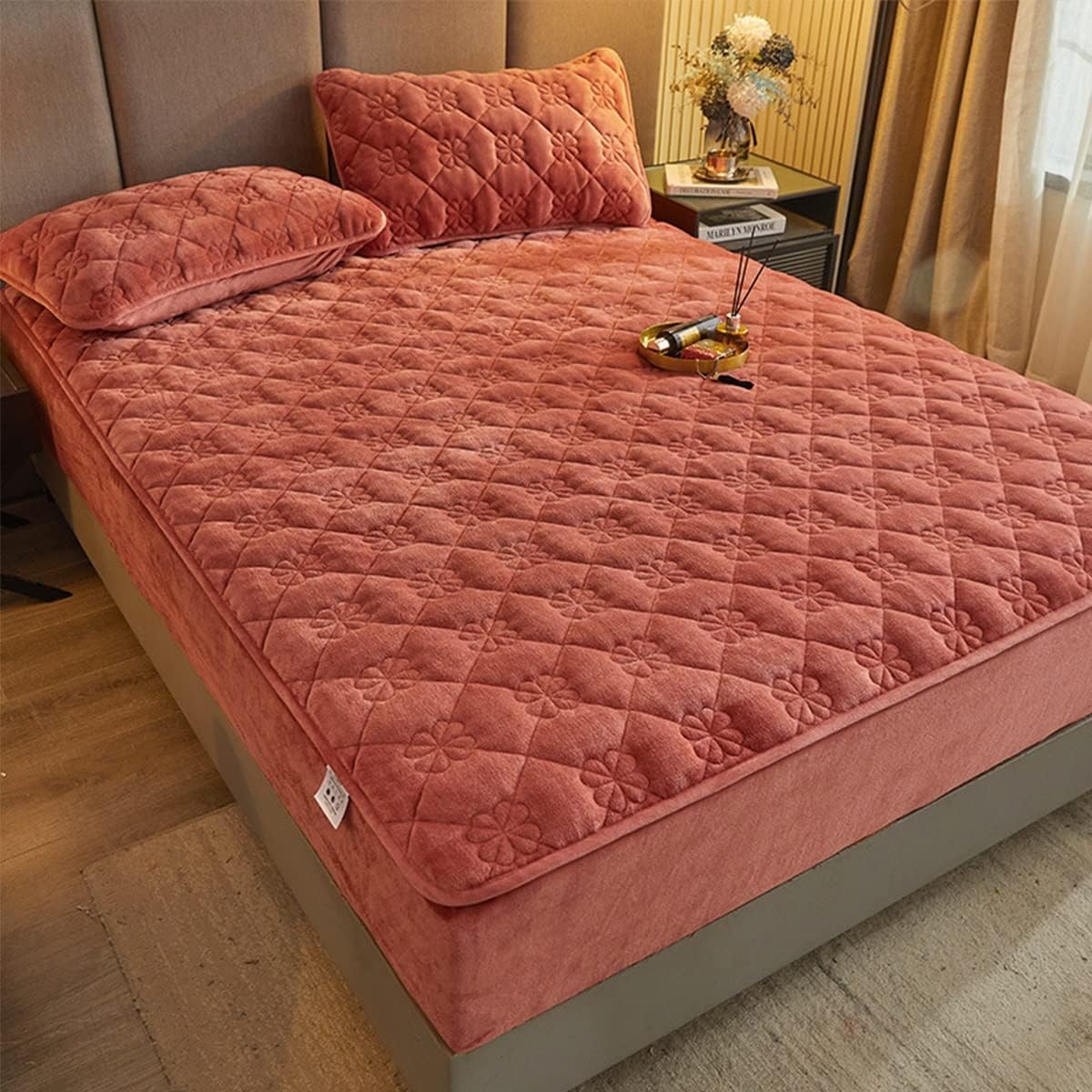 Sábana bajera acolchada para cama, protector de colchón de terciopelo, tamaño King, Queen, matrimonial, individual con bolsillo profundo de hasta 12