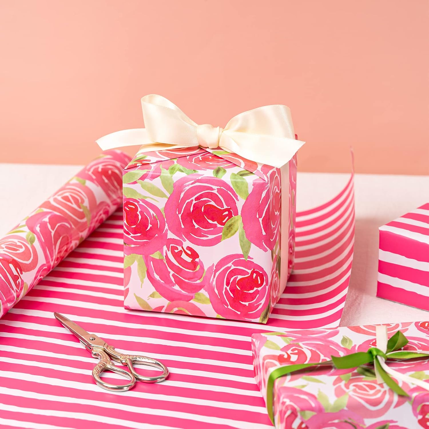 RUSPEPA Rollo de papel de regalo reversible  Mini rollo  Estilo acuarela rosa rosa y patrón de rayas, ideal para el día de la madre, cumpleaños,