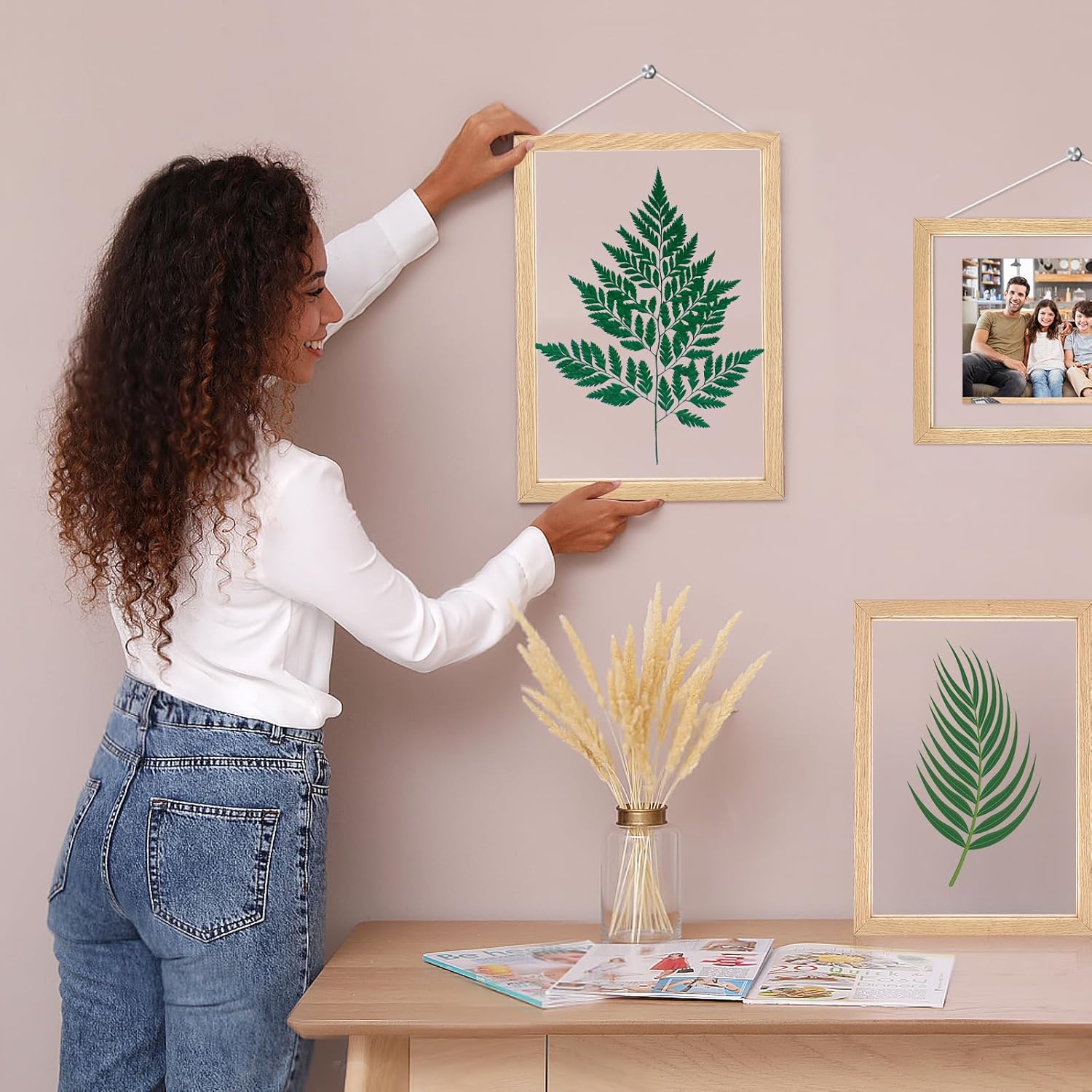 IVN Arte de pared enmarcado marco flotante de plexiglás de madera maciza colgante de 8 x 12 pulgadas con caja de regalo para flores secas prensadas,
