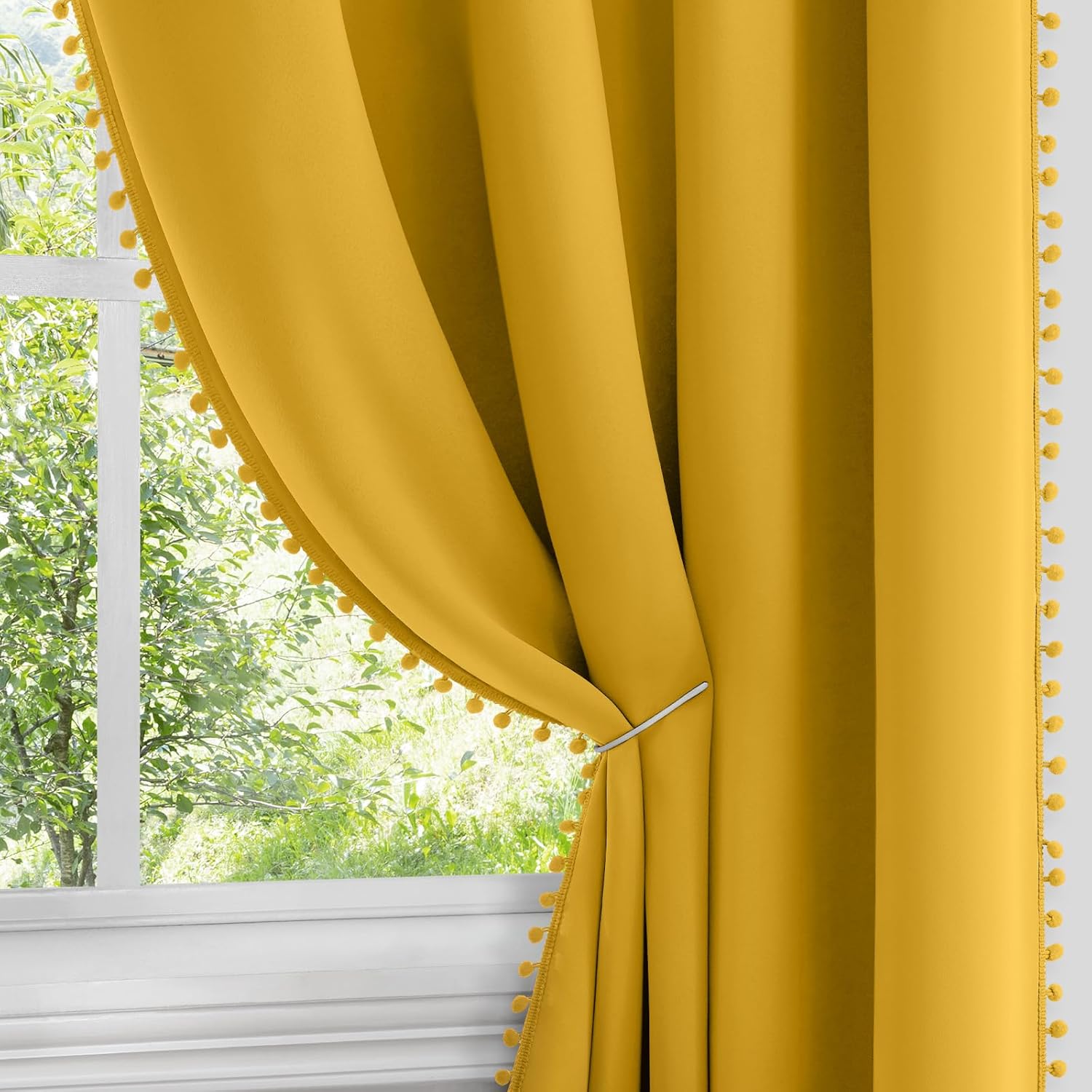 HOMEIDEAS Cortinas opacas con pompones, color amarillo mostaza, de 52 x 63 pulgadas, bonitas cortinas para niños, cuarto de bebé, con ojales, para