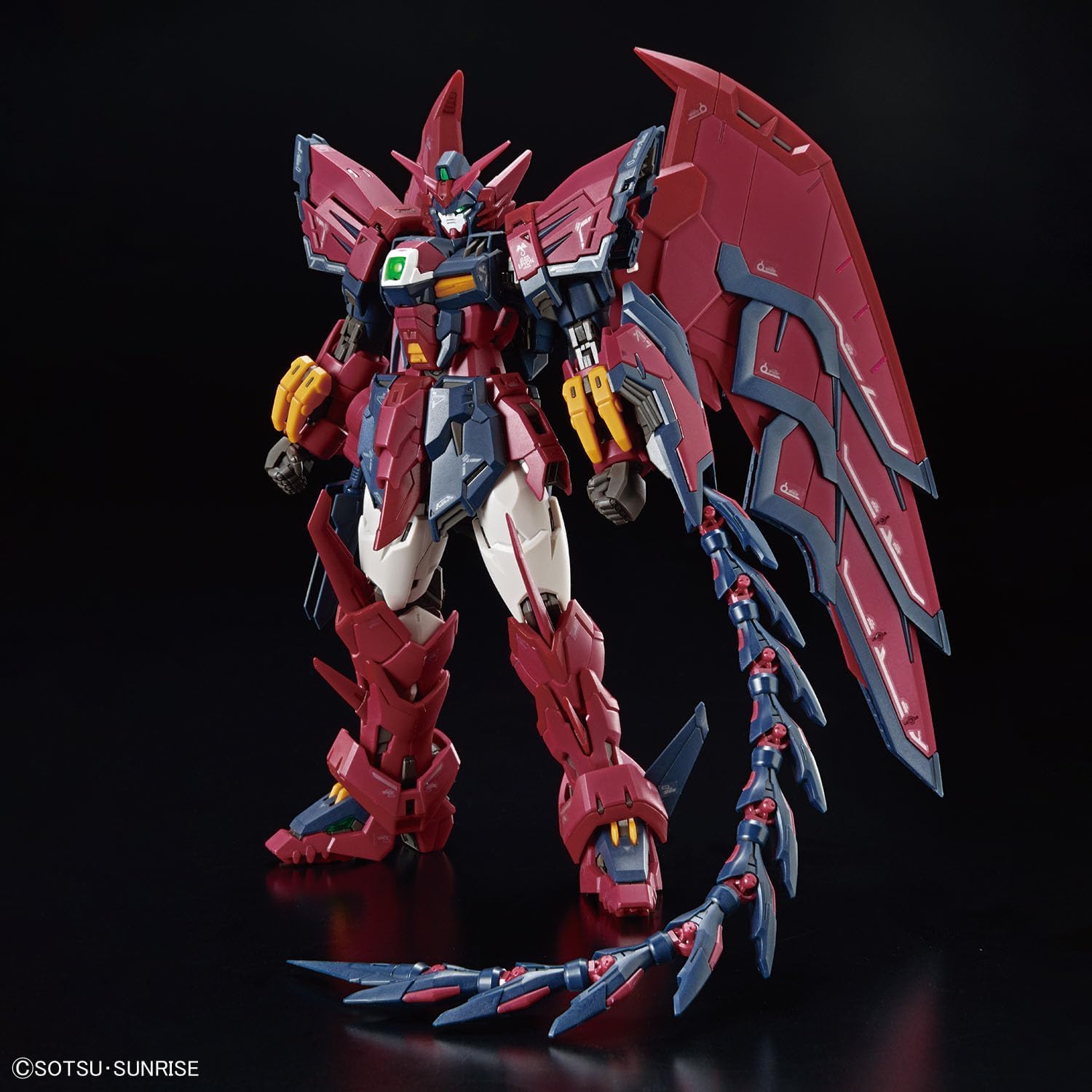 Bandai Hobby – Gundam Wing – #38 Gundam Epyon, Bandai Spirits RG 1144 Model Kit