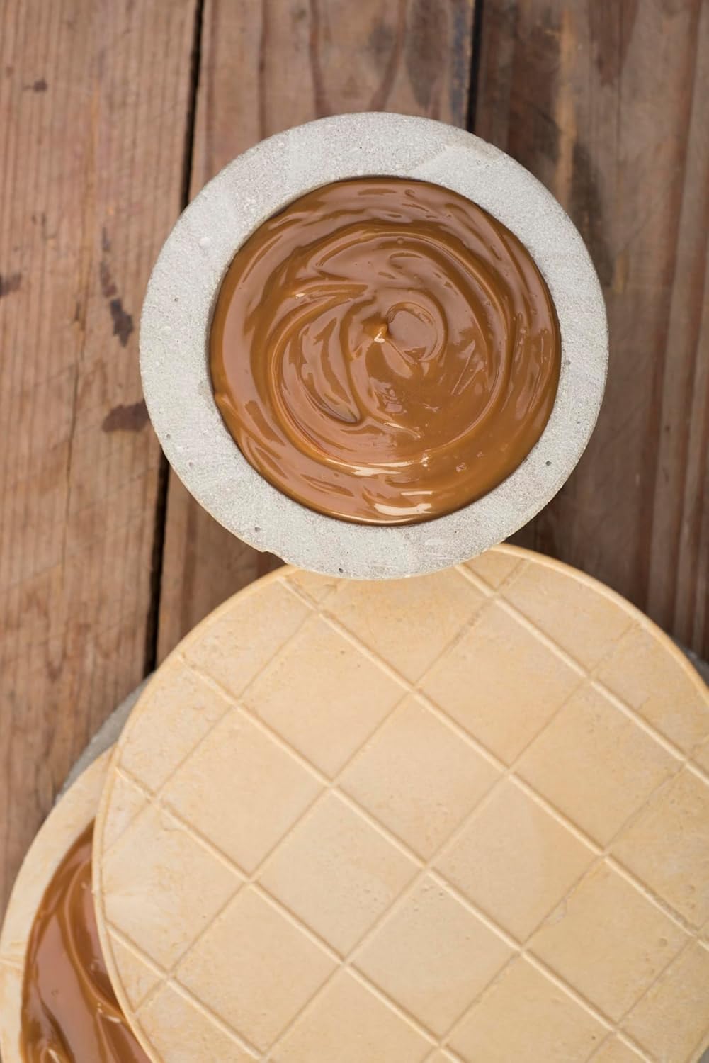 Nebraska Arequipe, Dulce de leche, Cajeta Milk Caramel untar.Ingredientes naturales y nutrientes para un sabor único. Su elaboración a base de leche
