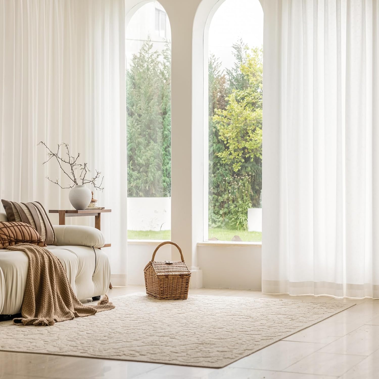 CHEFRU 2 paneles de cortinas plisadas blancas para ventana de 96 pulgadas de largo, 2 paneles de cortinas semitransparentes con hojas de ginkgo, 52