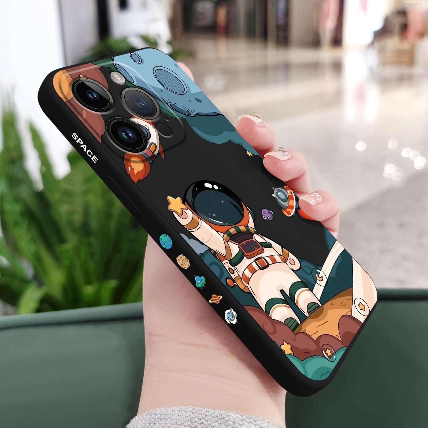 LEECG Funda para iPhone 15 Pro, para iPhone 15 Pro, diseño de patrón creativo lateral de astronauta, silicona líquida a prueba de golpes, suave para