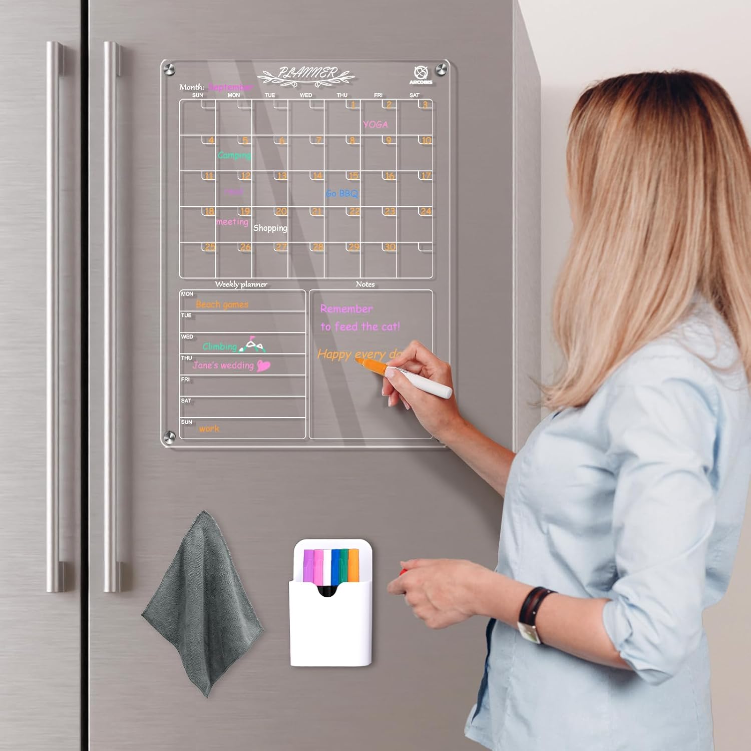 ARCOBIS Calendario acrílico magnético para refrigerador, calendario mensual y semanal transparente de 12 x 16 pulgadas con 6 marcadores, 1 soporte