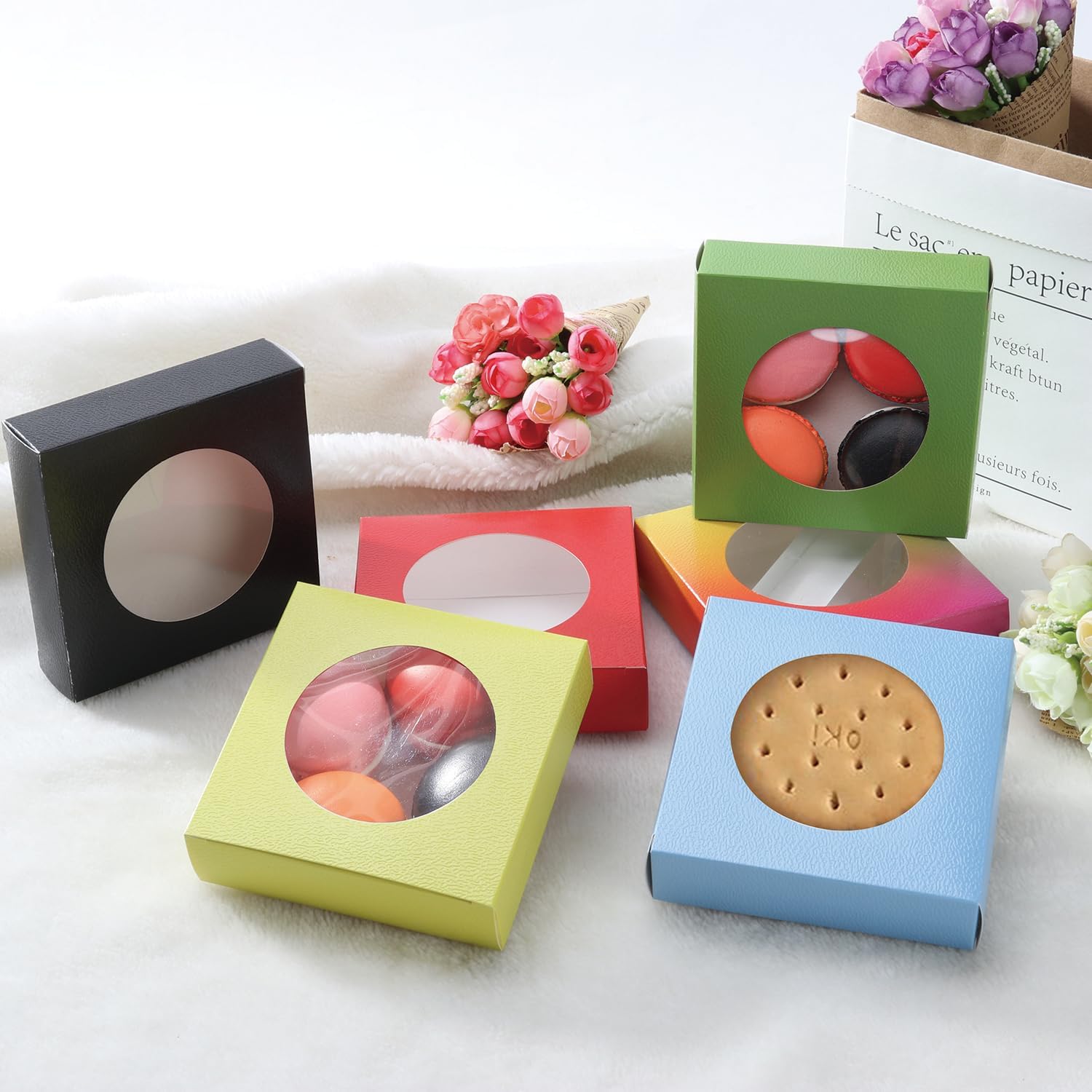 Bssay 60 cajas pequeñas de embalaje de jabón de 4.3 x 4.3 x 1.2 pulgadas, cajas de papel cuadradas blancas con ventana redonda transparente para