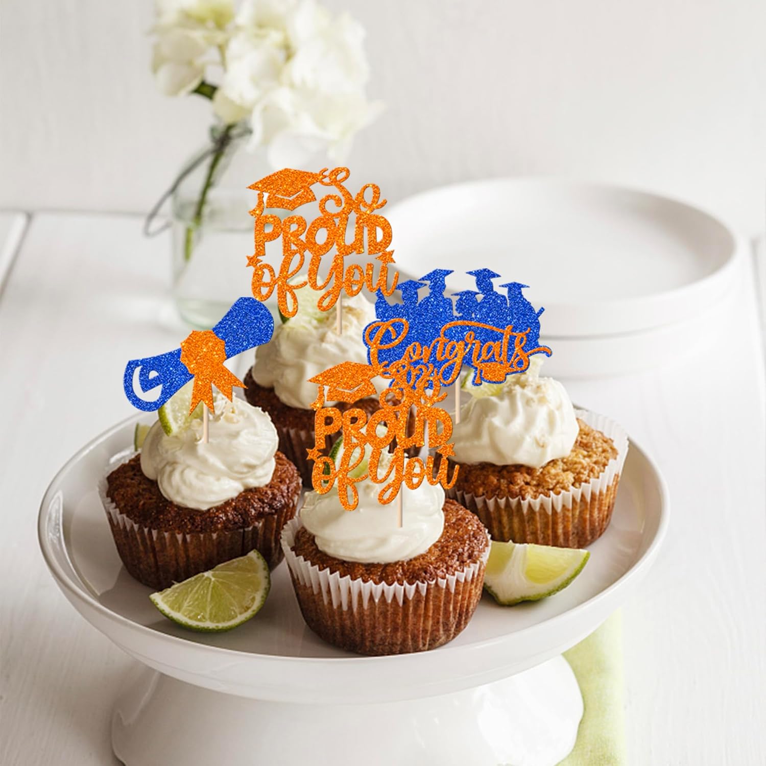 Paquete de 24 adornos para cupcakes Class of 2024 con purpurina Felicidades 2024 Done Diploma Cupcake Picks for So Proud of You 2024 – Decoraciones