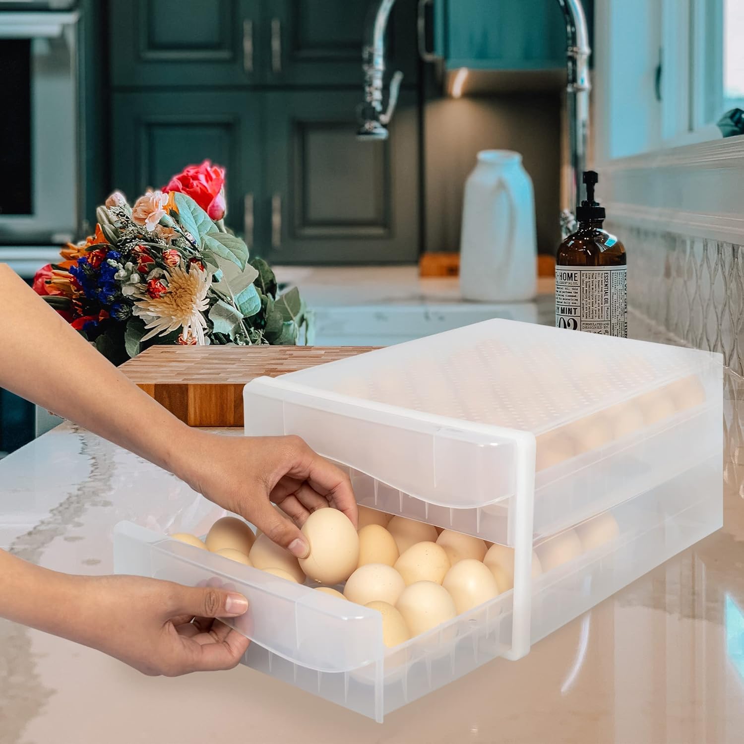 WAYTRIM Cajón de huevos de plástico para huevos, cesta de huevos, organizador de nevera con asas, contenedor de almacenamiento para refrigerador,