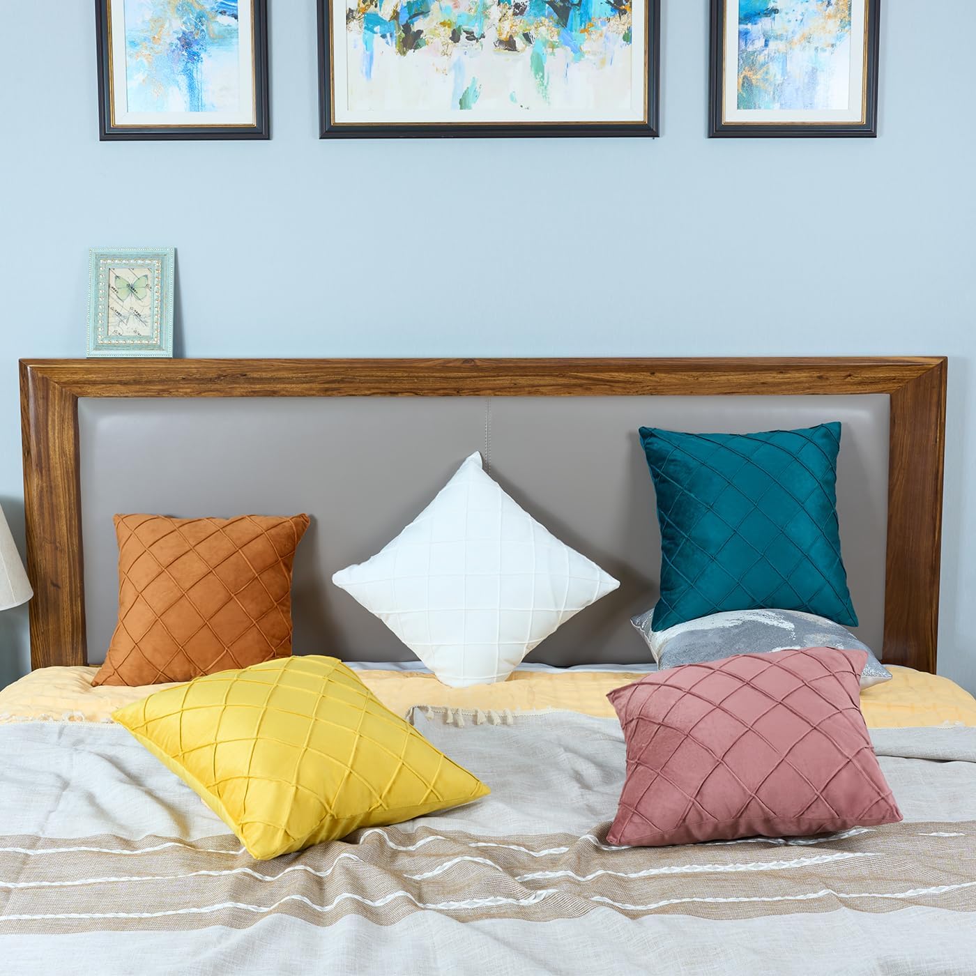 Sioloc Juego de 2 fundas de almohada decorativas de terciopelo, fundas de cojín cuadradas y suaves para el hogar, sofá o cama, 18 x 18 pulgadas,