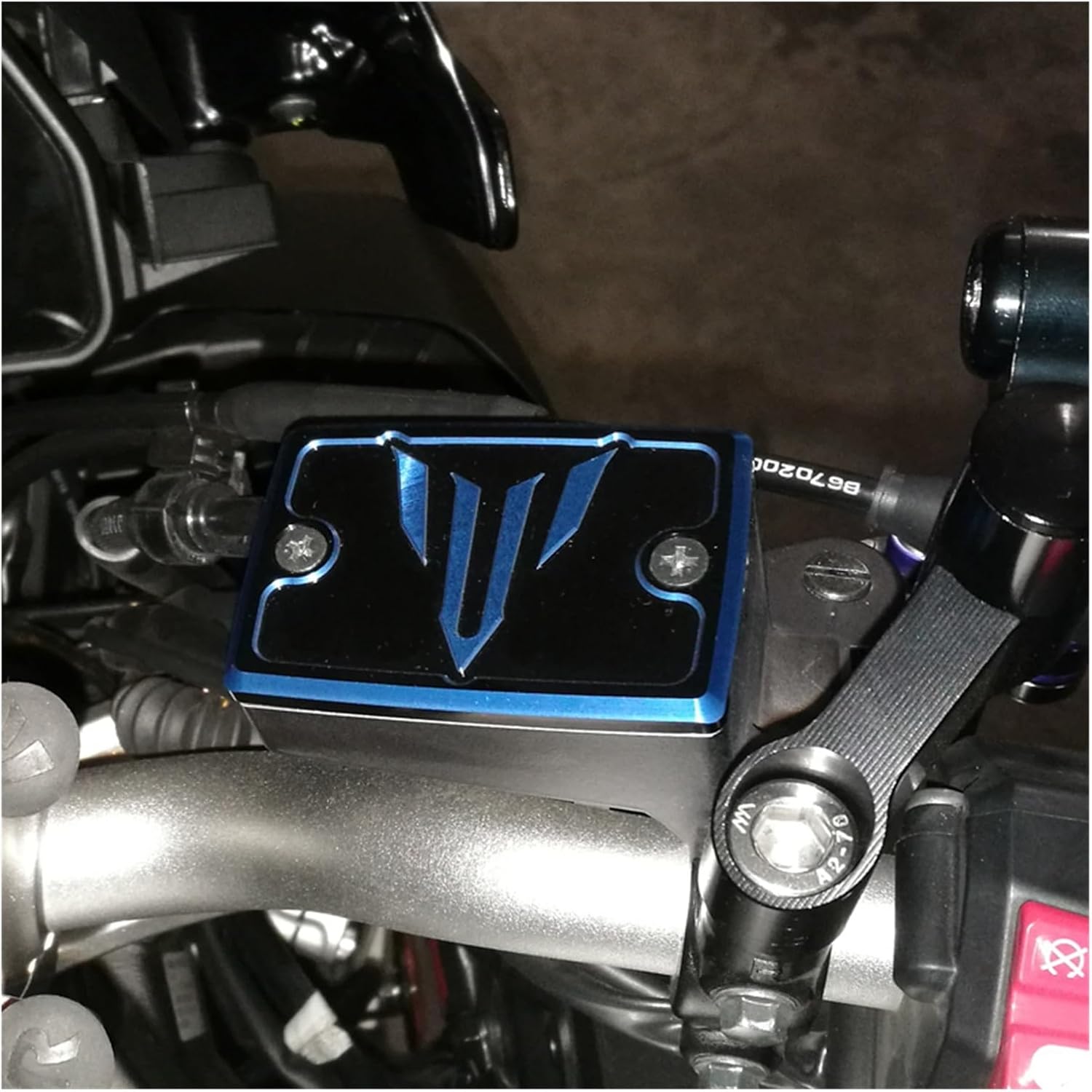 HAIR Aluminum Motorcycle CNC Brake Reservoir Tank Cover Cap For Yamaha MT07 MT-07 Tracer700 MT-09 MT09 Tracer900 2014-2020 2019 2018 (Color  Red)