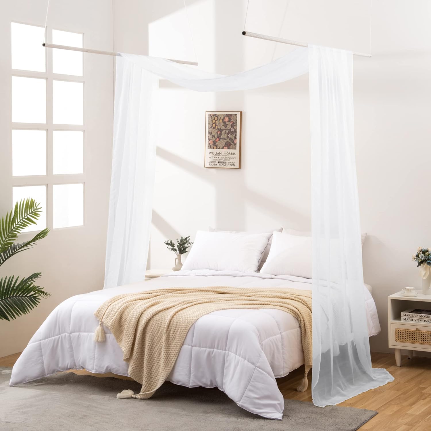 Bufanda blanca transparente para cama, cortinas de tul de 144 pulgadas de largo, cortinas de cama Tessie con cenefa, cortinas de dosel individual