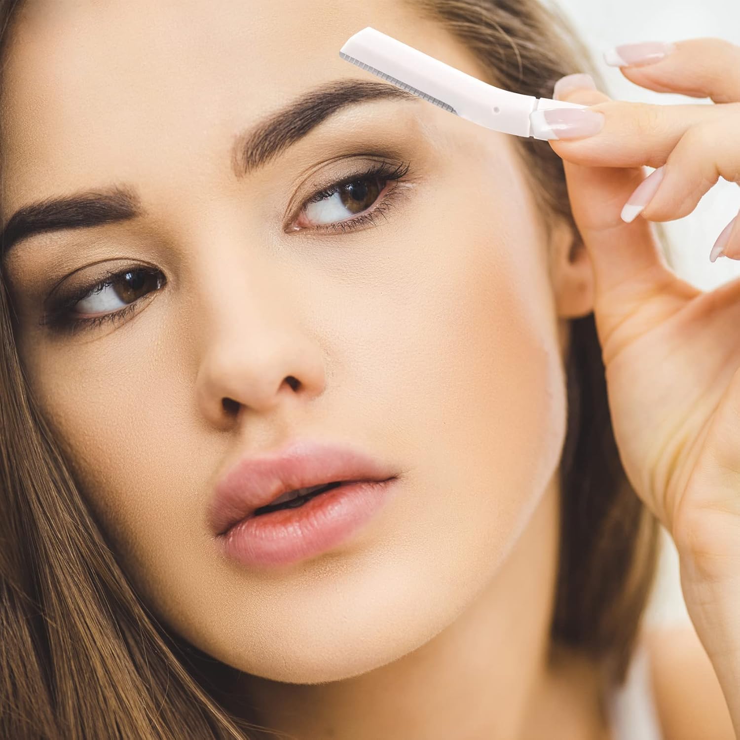ANCIRS Paquete de 30 maquinillas de afeitar de cejas para maquillaje de mujer, herramienta facial en forma de T para cejas de ojos, kit de recorte