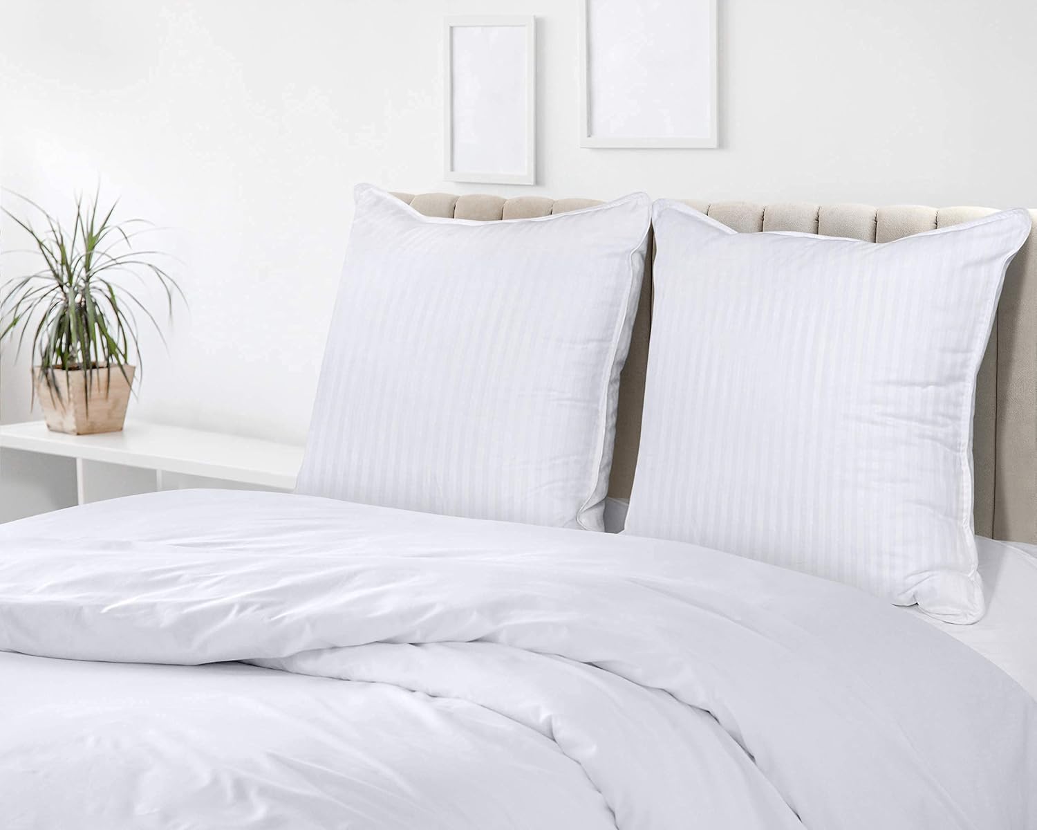 Utopia Bedding – Almohadas de cama para dormir, tamaño europeo (blanco), juego de 2, calidad de hotel refrescante, para dormir de espalda, boca