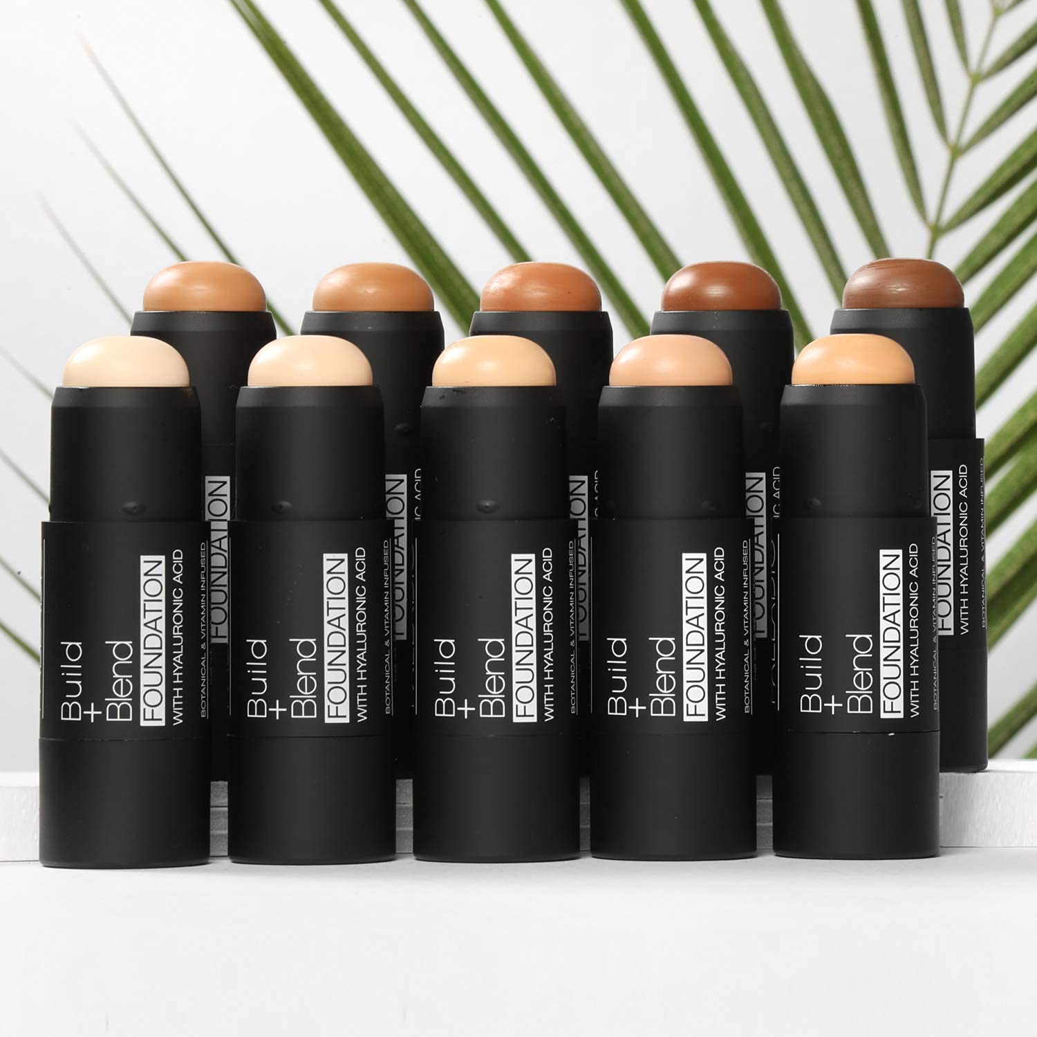 Palladio BUILD & BLEND – Barra de base, barra de contorno para cara de cobertura media, fórmula cremosa ultra mezclable para un acabado natural sin