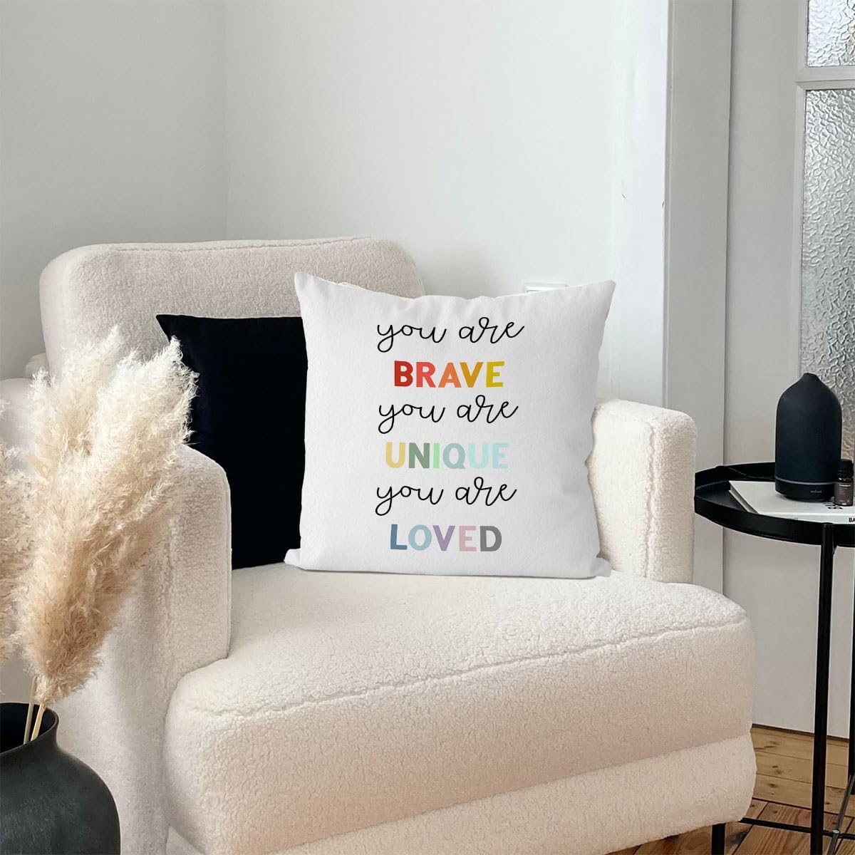 IWXYI Fundas de almohada para aula de 18 x 18 pulgadas, fundas de almohada positivas para el aula con texto en inglés “You eres”, almohadas de aula