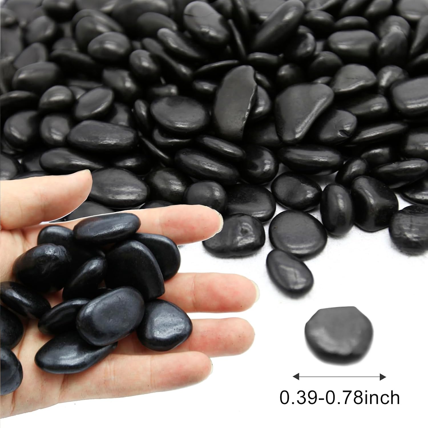 Piedras pulidas de 10 libras, piedras naturales a granel, rocas de paisajismo para plantas, acuario, pecera, grava decorativa, color negro, 0.39 a