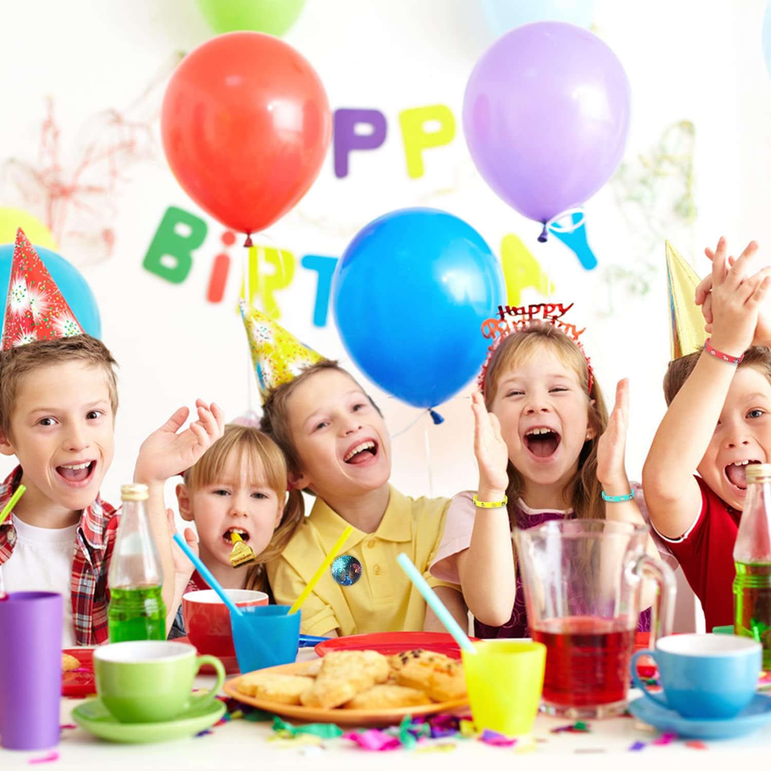 Stydecor Encant – Juego de recuerdos de fiesta de cumpleaños, 80 unidades suministros de fiesta encantadores, incluye 50 calcomanías, 10 pulseras,
