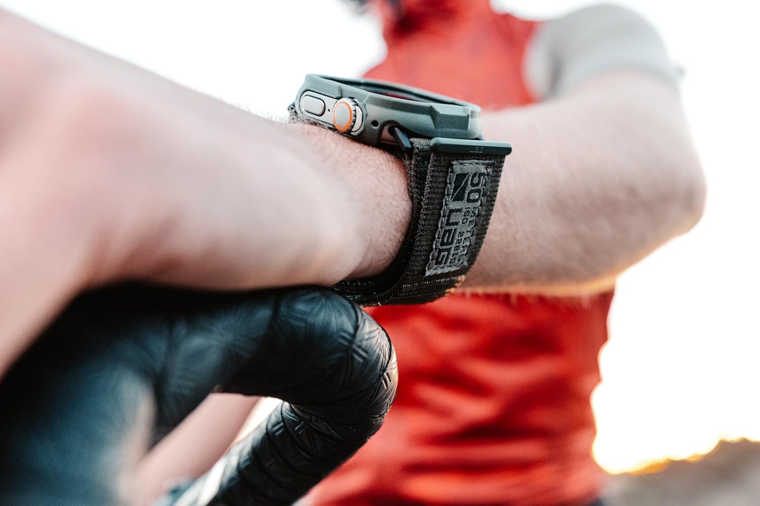 UAG – Funda compatible con Apple Watch de 1.929 in iWatch Series Ultra 2Ultra, Scout Black resistente grado militar, funda protectora de grado