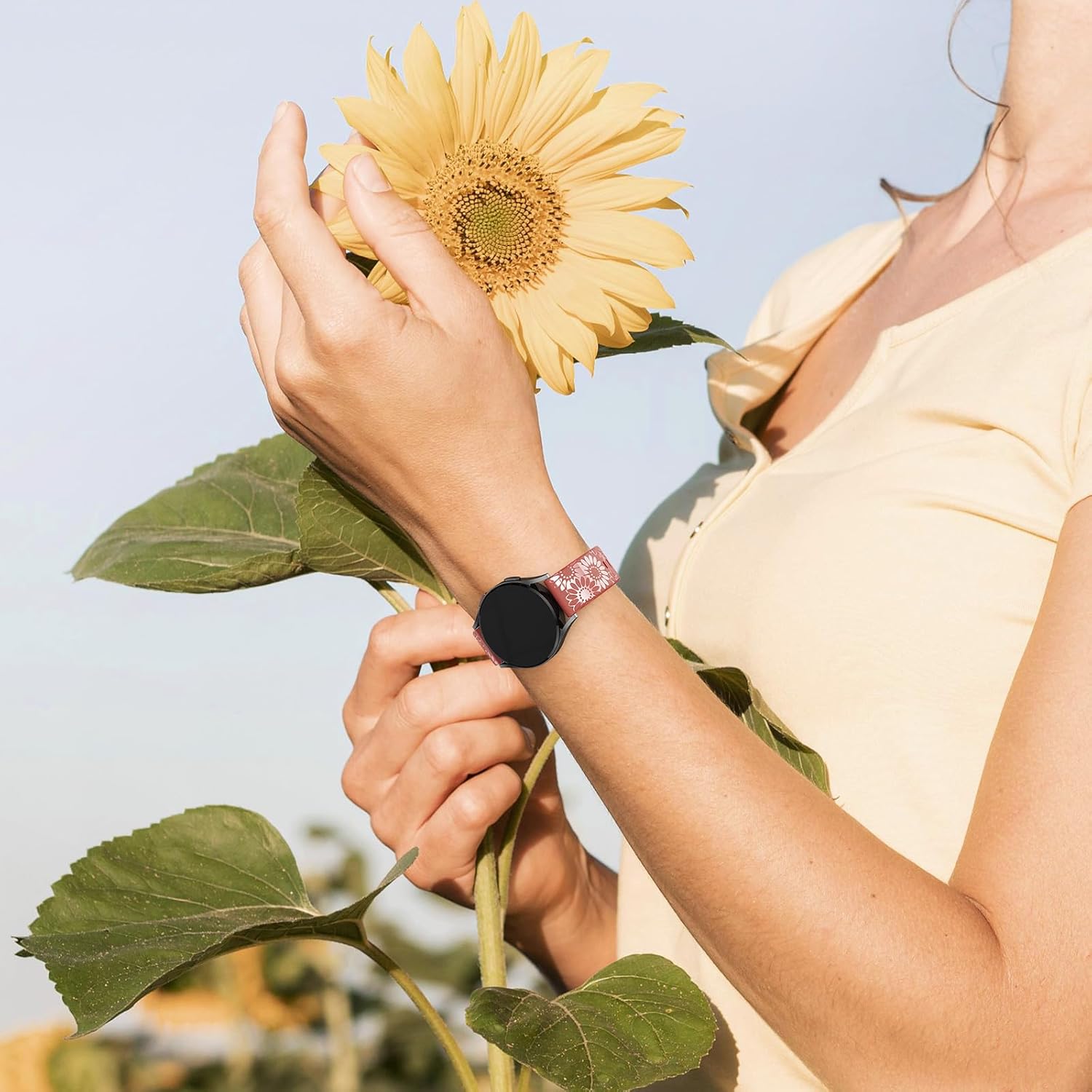 Correa grabada de girasol compatible con Samsung Galaxy Watch 6 5 4 1.575 in 1.732 in5 Pro 1.772 inWatch 6 4 Classic 1.693 in 1.850 in 1.654 in