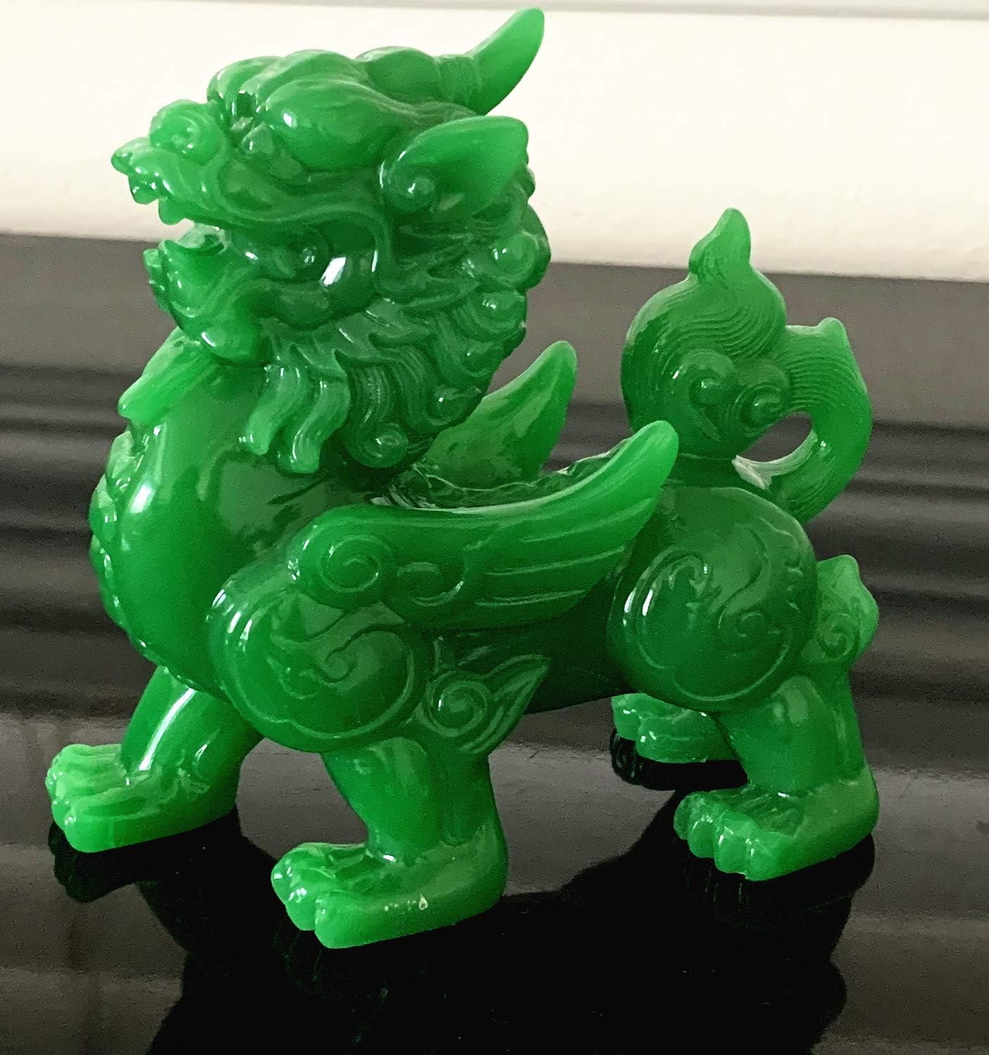 Betterdecor Feng Shui Jade Color Verde Pi YaoPi XiuBi Xie Estatua Estatua Regalo para la Riqueza