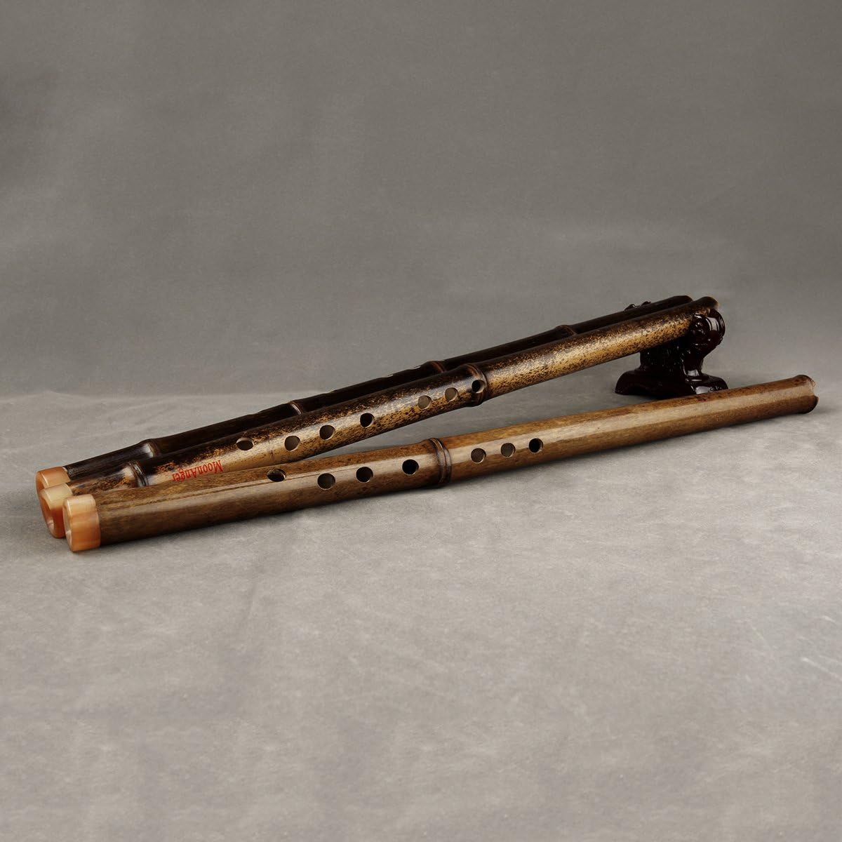 Flauta de bambú vertical marrón original Instrumento musical chino tradicional Xiao