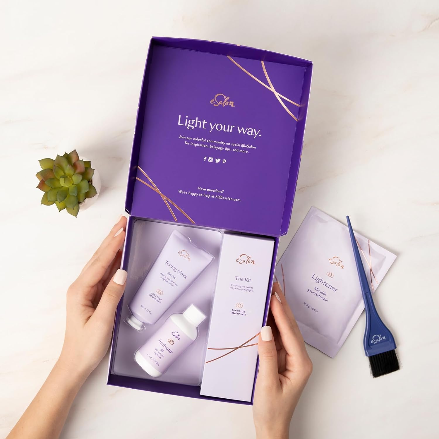 eSalon Juego de luces, kit de resaltado de cabello balayage, kit de resaltado de grado profesional en el hogar (morena ligera a mediana)