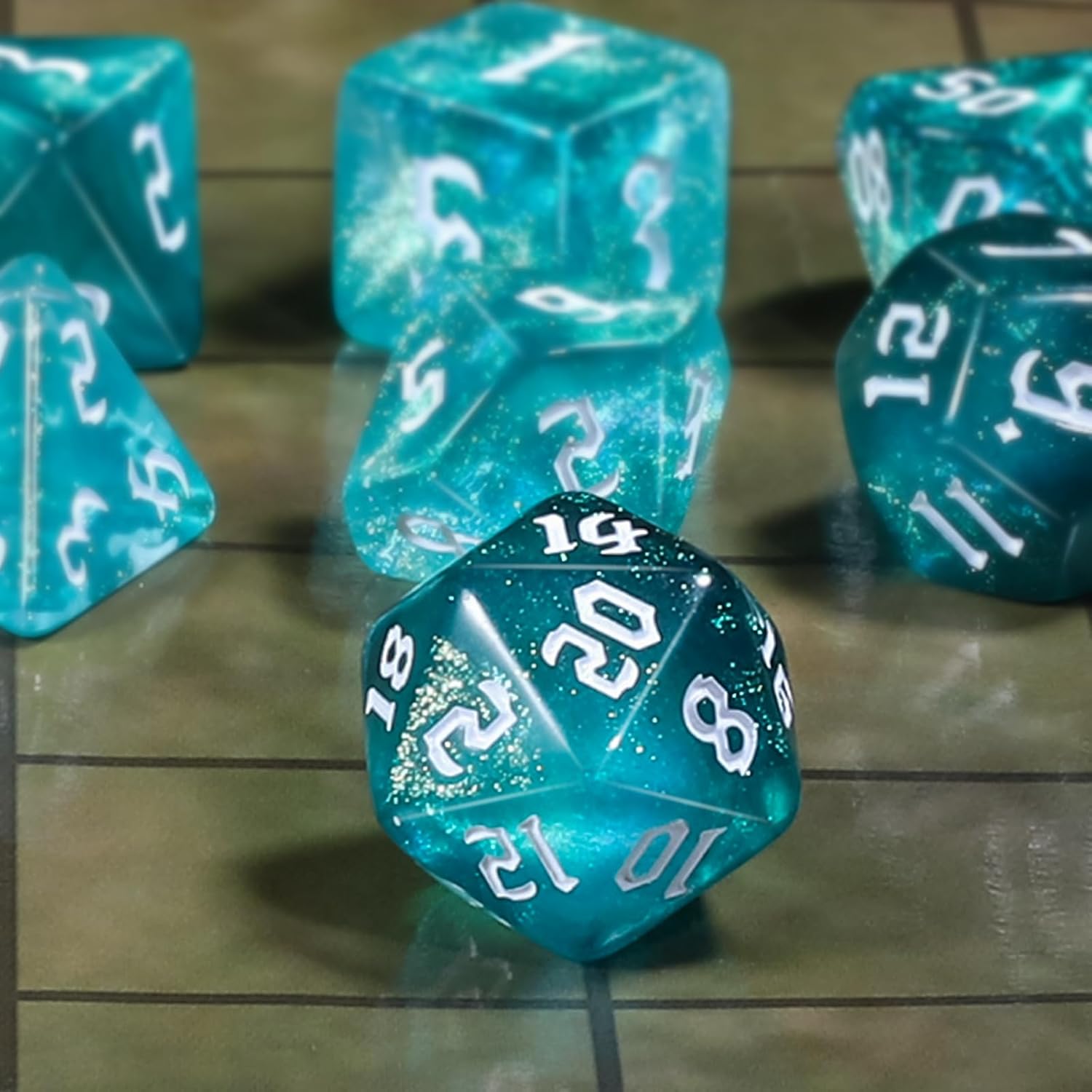 CiaraQ DND – Juego de dados poliédricos para juegos de rol de Dungeons and Dragons RPG MTG, con 1 bolsa de dados (aguamarina + brillantina)