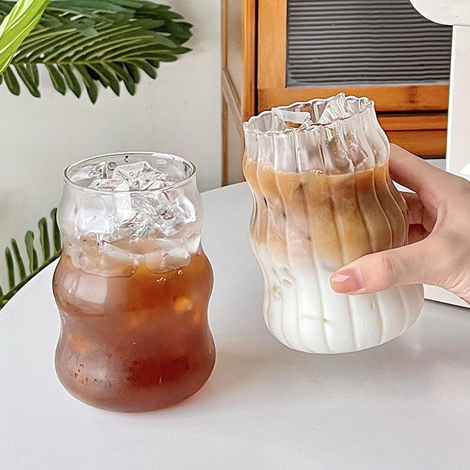 Charque 2 vasos acanalados para beber vasos vintage para whisky, cóctel, jugo, cerveza, vino, té, licuado de soda, tazas de café helado en forma de