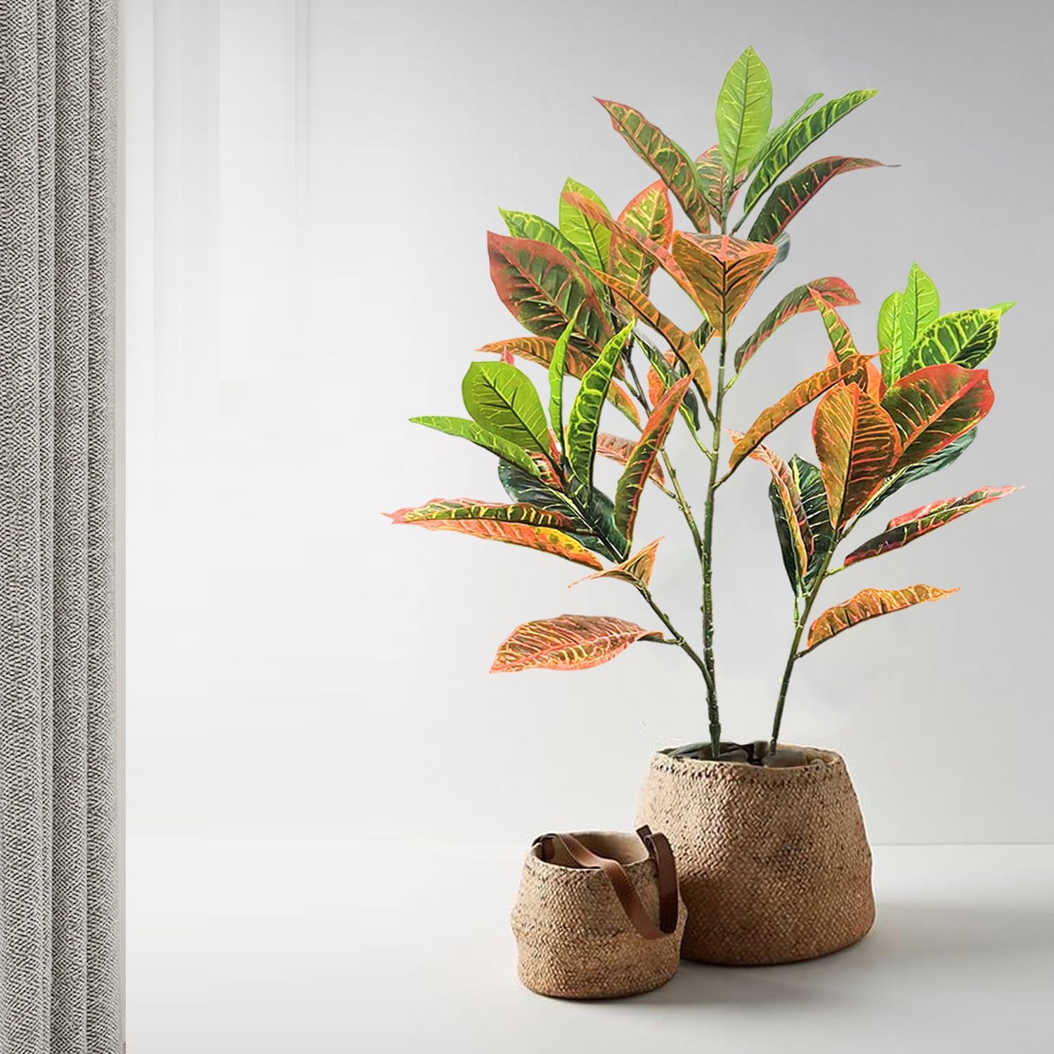 Árbol artificial de 31 pulgadas de alto, árbol de imitación de tacto sintético para decoración de interiores y centros comerciales
