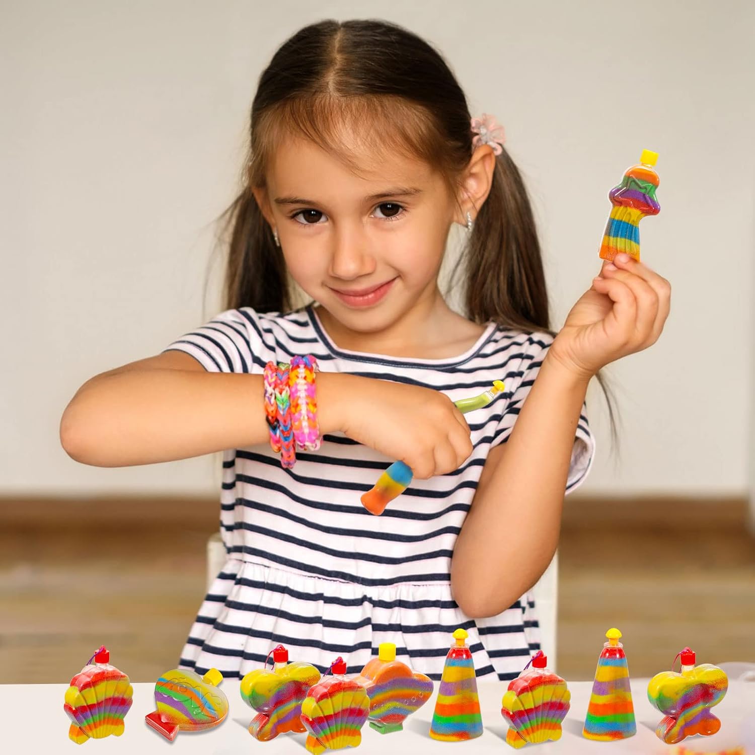 Kits de arte de arena para niños, incluye 182 bolsas de arena de colores, 26 botellas de arte de arena transparente, 26 embudos, crea tus propias