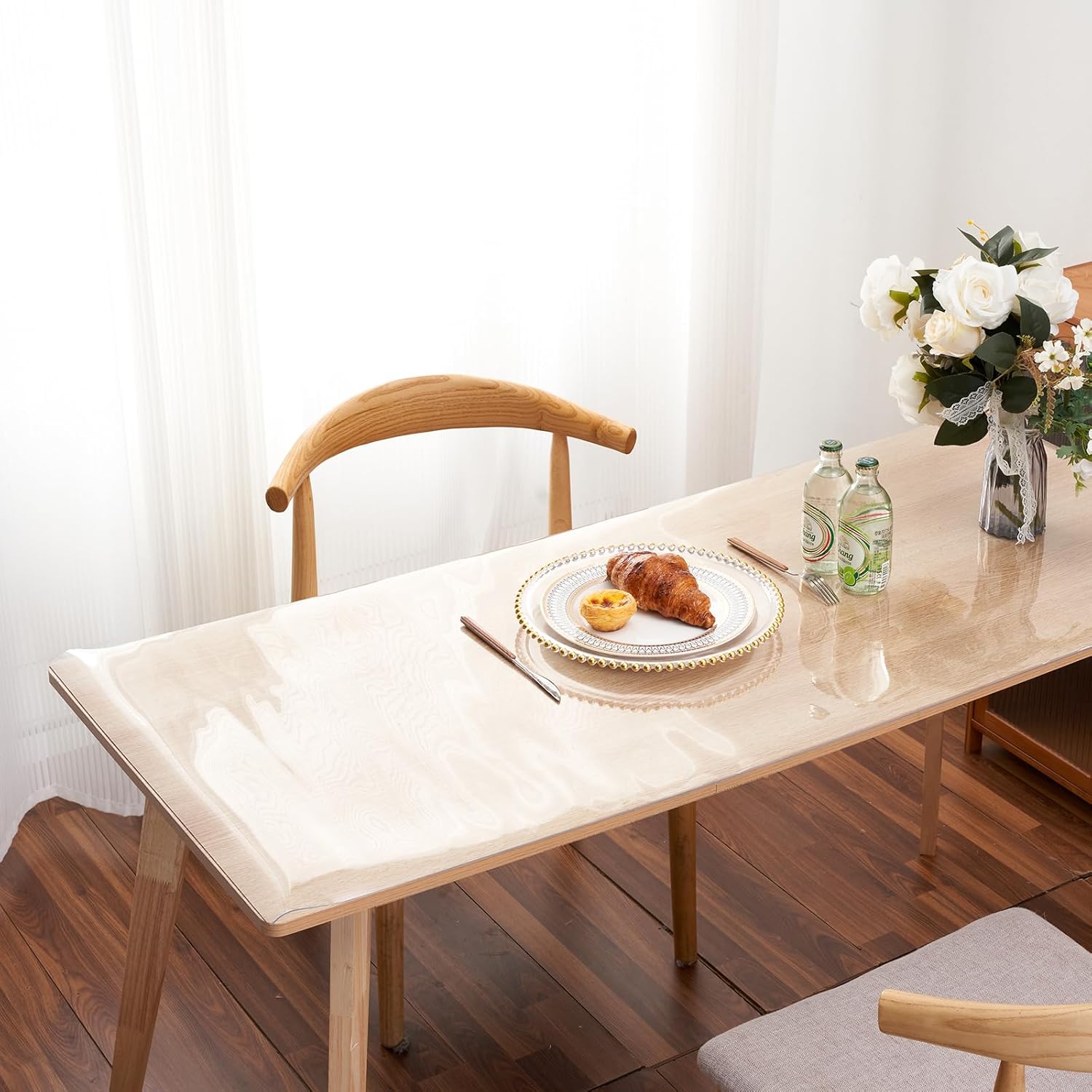 Protector de mesa transparente de 24 x 48 pulgadas de grosor de PVC resistente al agua, rectangular, de plástico, antideslizante, para mesa de café