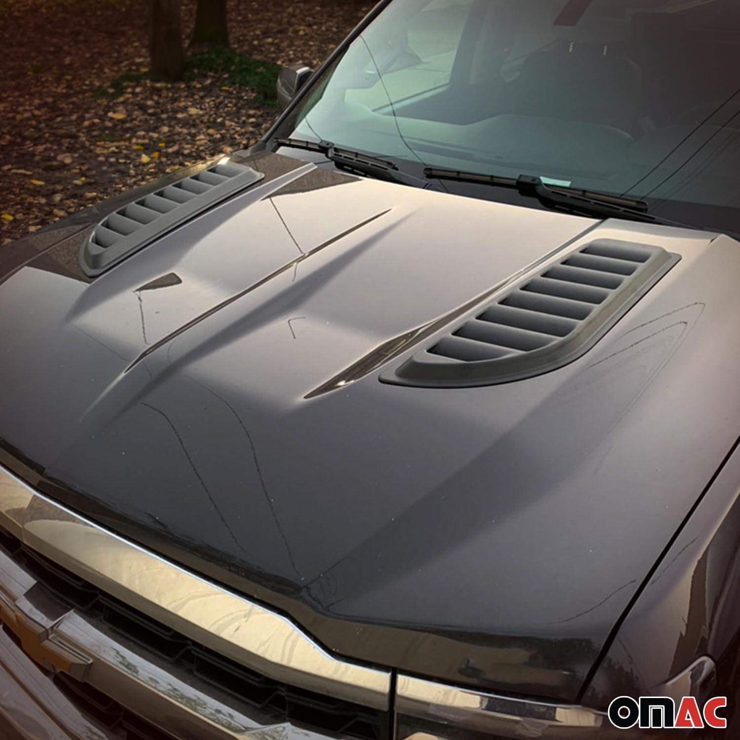 OMAC Cuchara decorativa de capó de entrada de flujo de aire para Chevy Silverado 2017-2019, cubierta de ventilación de capó, 2 piezas, color negro