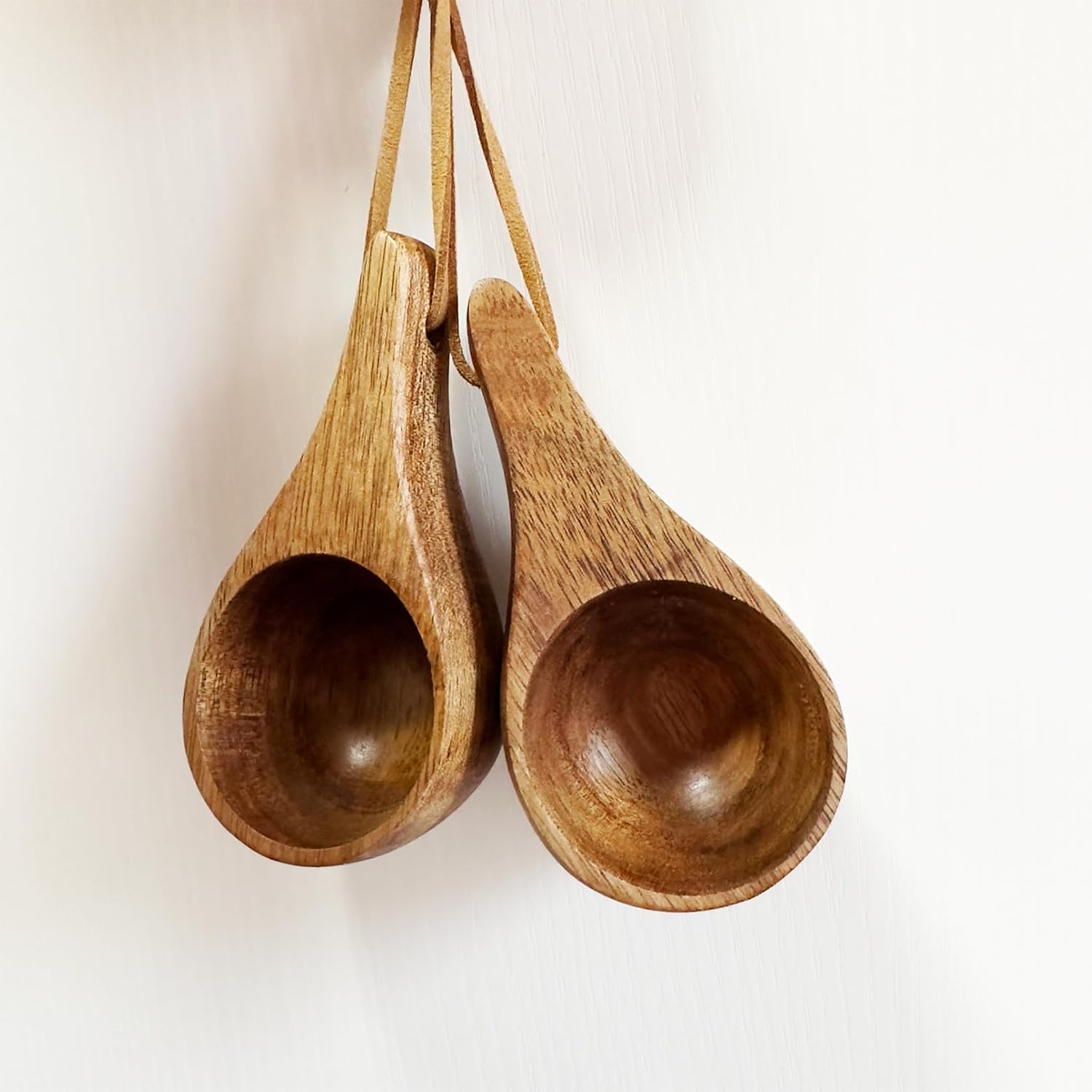 2 cucharas de madera de acacia (solo lavar a mano)
