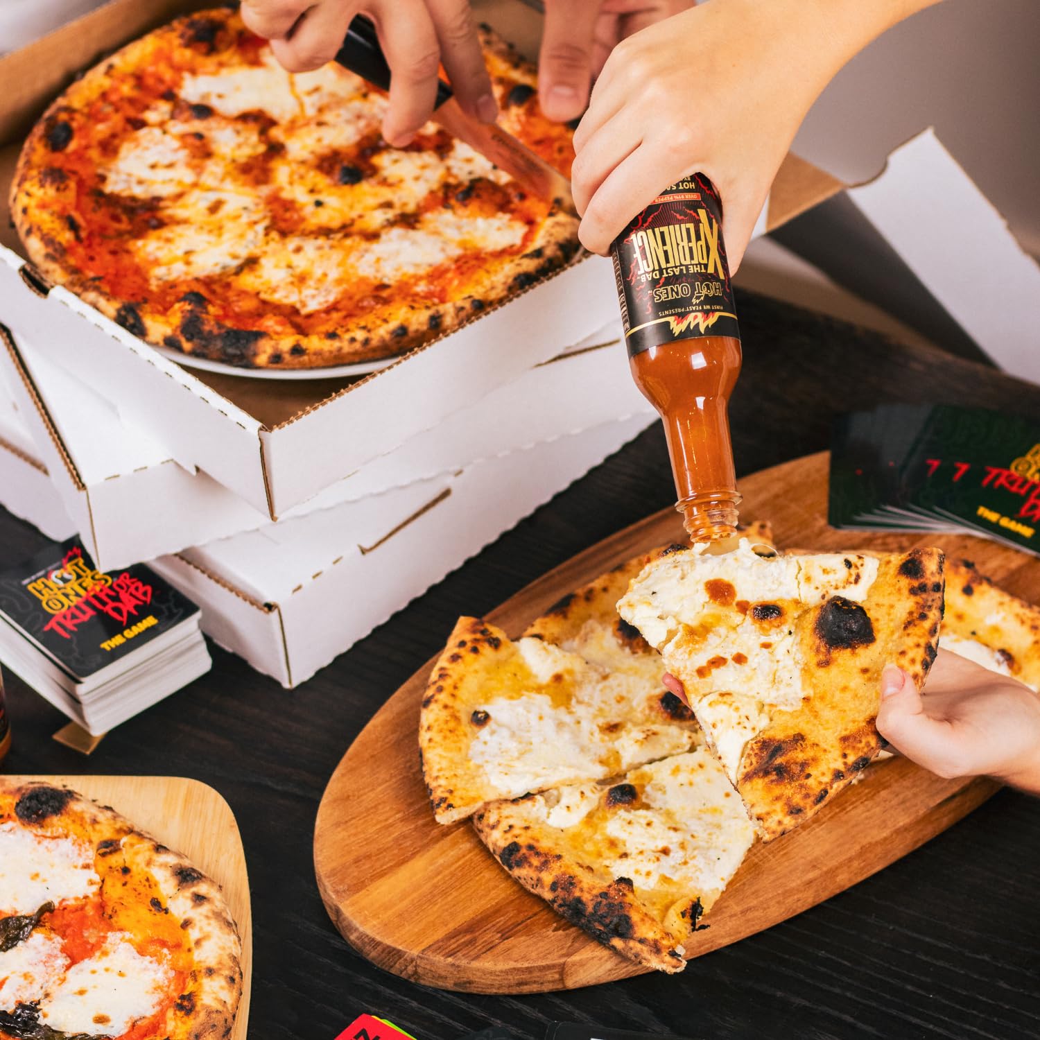Hot Ones Paquete variado de temporada 22, salsas picantes suaves a ardientes en botellas de 5 onzas (paquete de 3)