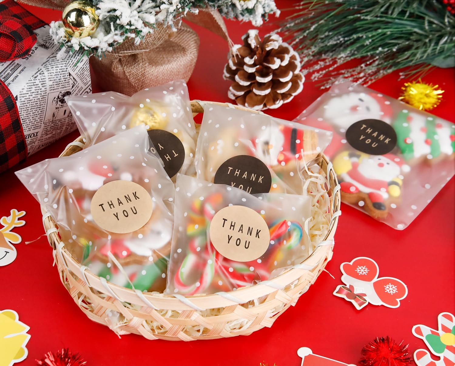 Paquete de 50 recipientes individuales para cupcakes y 100 bolsas de celofán autosellantes para regalar