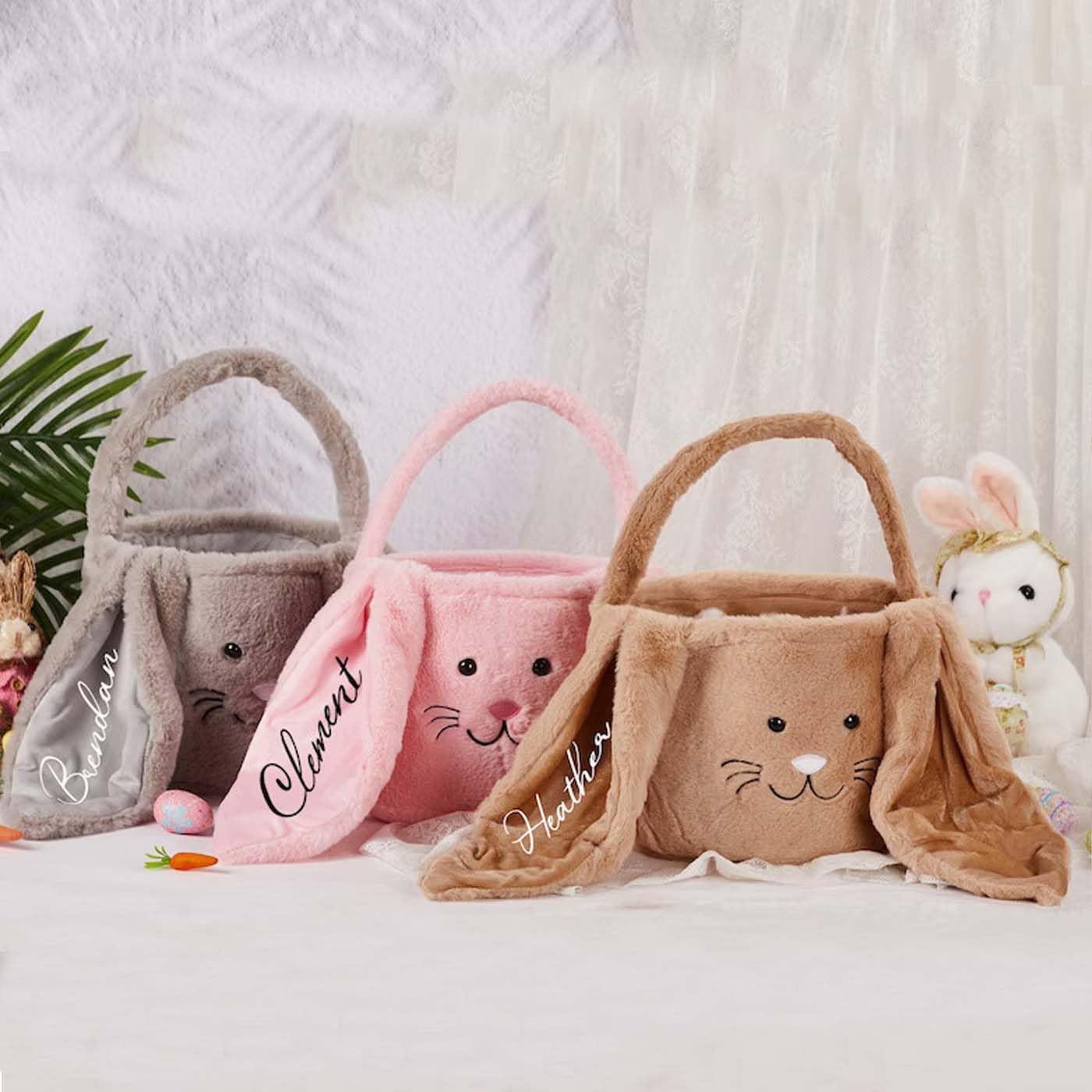 Cestas de Pascua personalizadas, cubos de conejo de Pascua con nombre personalizado, cesta de orejas de conejo de Pascua de felpa para niños y