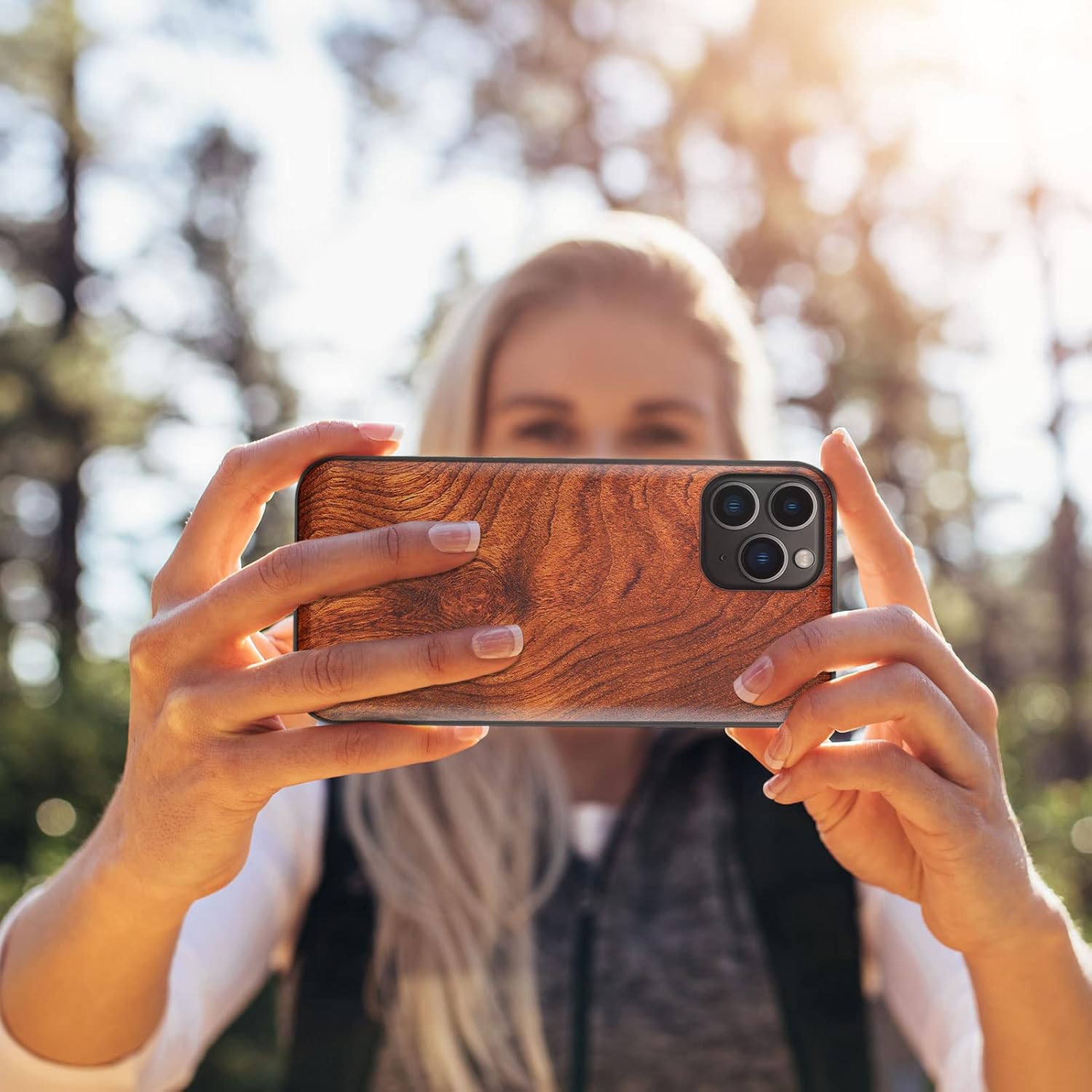 Carveit Funda de madera para iPhone 11 Pro Max madera real dura y TPU suave negro a prueba de golpes, funda protectora única y elegante de madera
