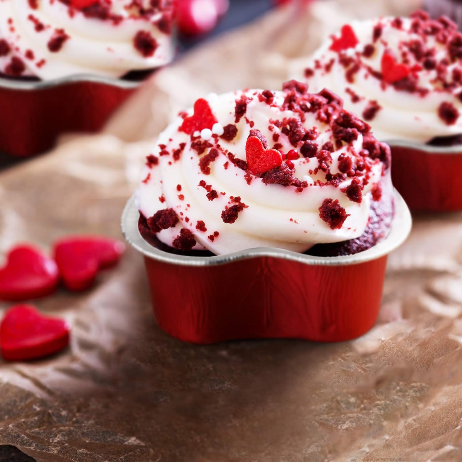 Molde de aluminio para tartas en forma de corazón con tapas, 3.4 fl oz3.4 onzas, desechable, mini taza, flan para hornear, para San Valentín, Día de