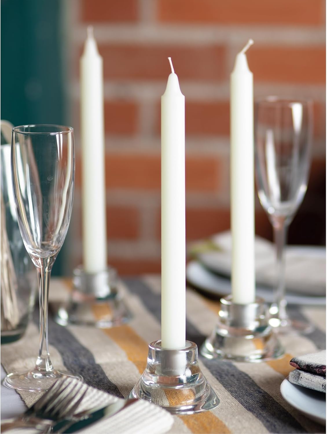 CANDWAX Paquete de 4 velas cónicas color marfil, velas rectas de 10 pulgadas, ideales como velas sin perfume, velas de cena y velas de mesa, velas
