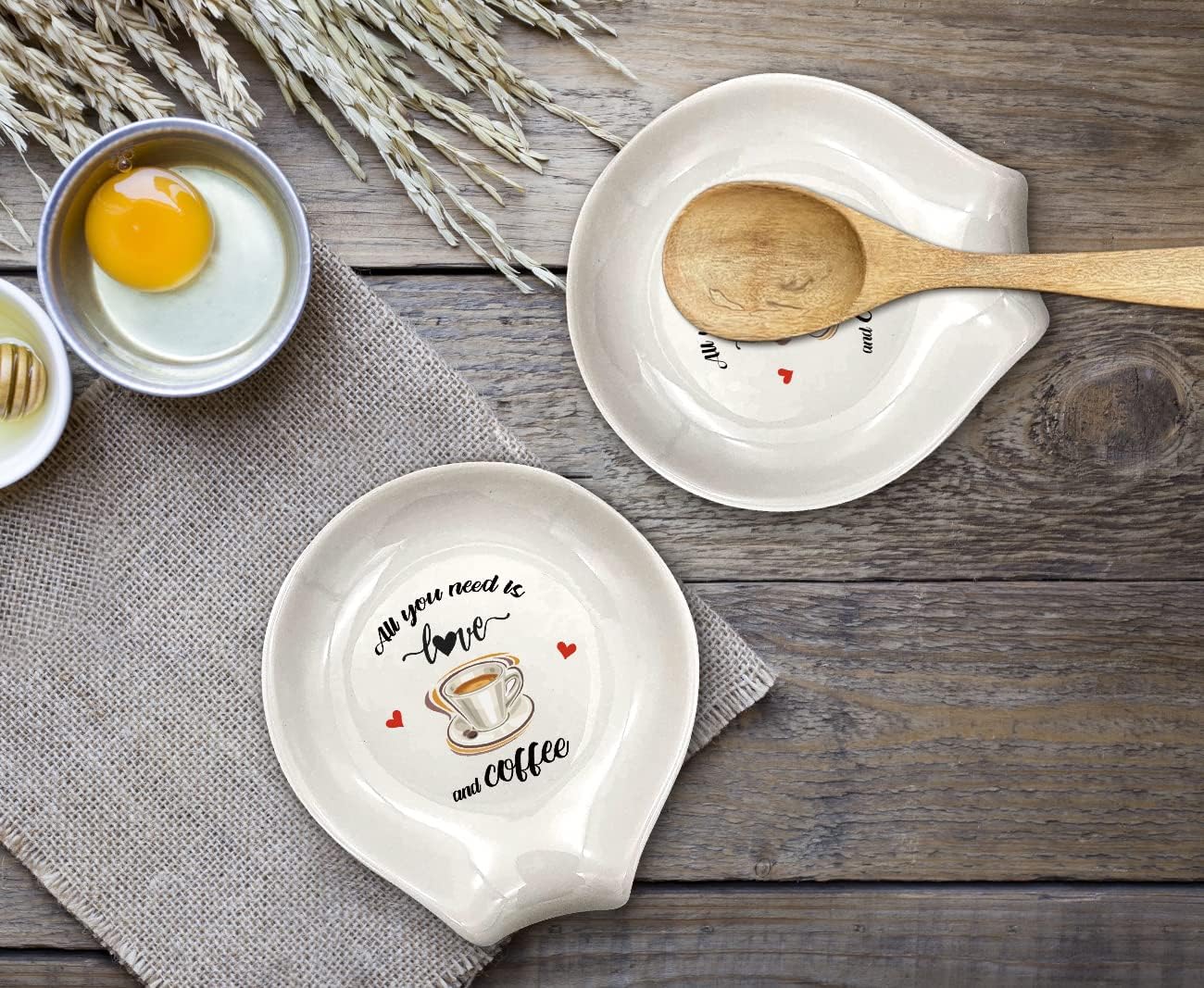 WHING Farmhouse Kitchen – Soporte para cuchara de té de cerámica blanca para café, todo lo que necesitamos es amor y café, decoración de estación de