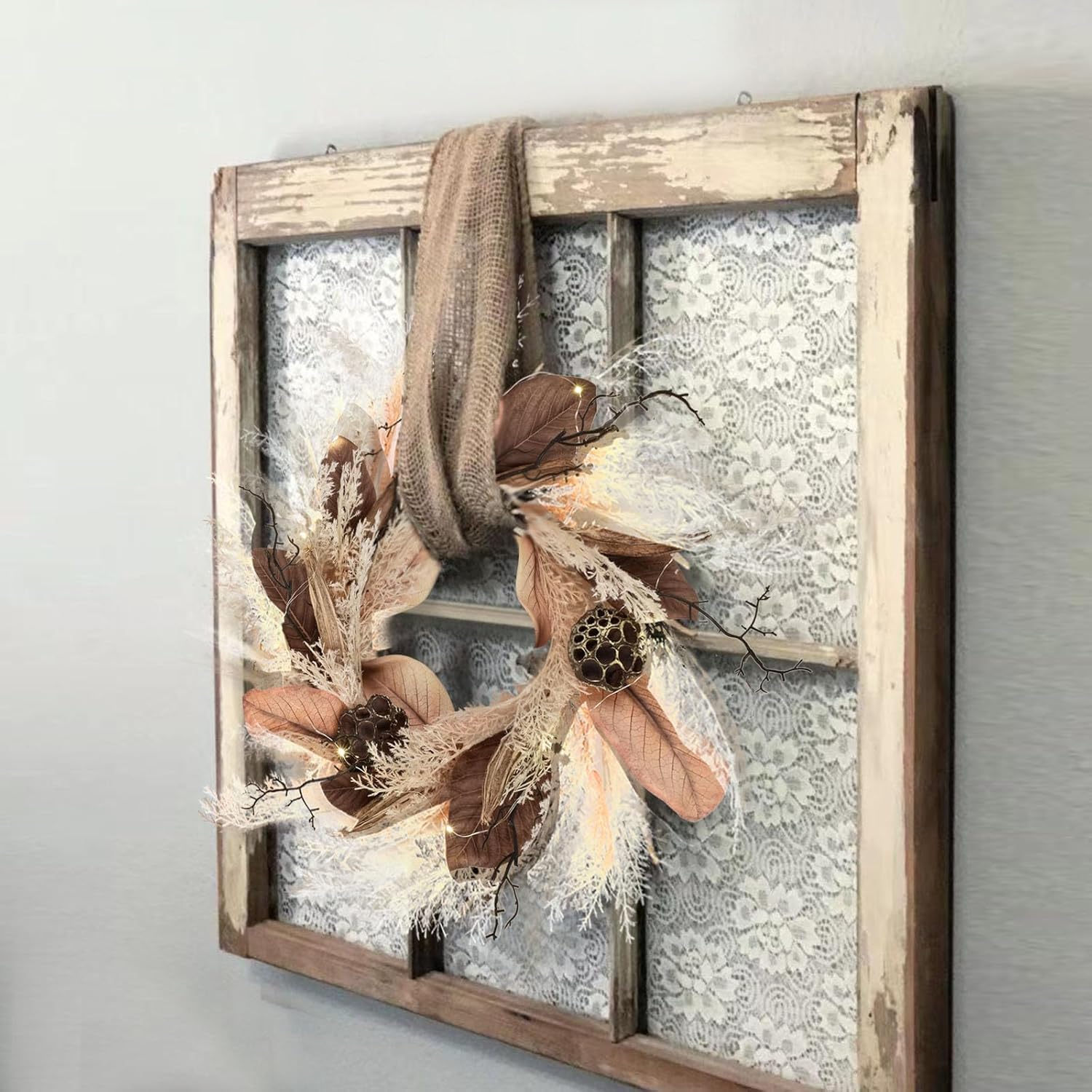 Coronas de otoño de 24 pulgadas con LED para decoración exterior de puerta delantera, pasto de plástico, hojas de magnolia, okra, vainas de loto,