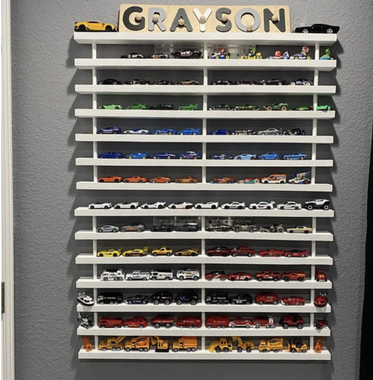 Hand Crafted Hot 164 scale matchbox Wheels display shelf case for matchbox and toy cars (Popular)