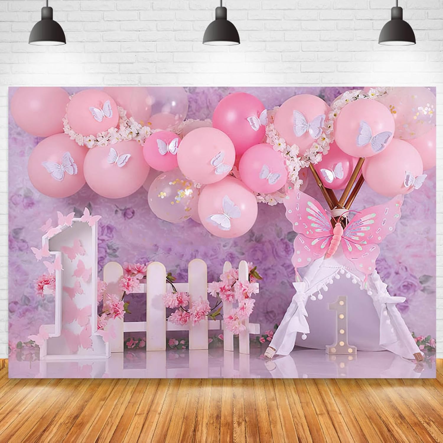 Fondo de fotografía floral de jardín con globos rosados, diseño de mariposas y flores, para el primer cumpleaños de las niñas, con texto en inglés